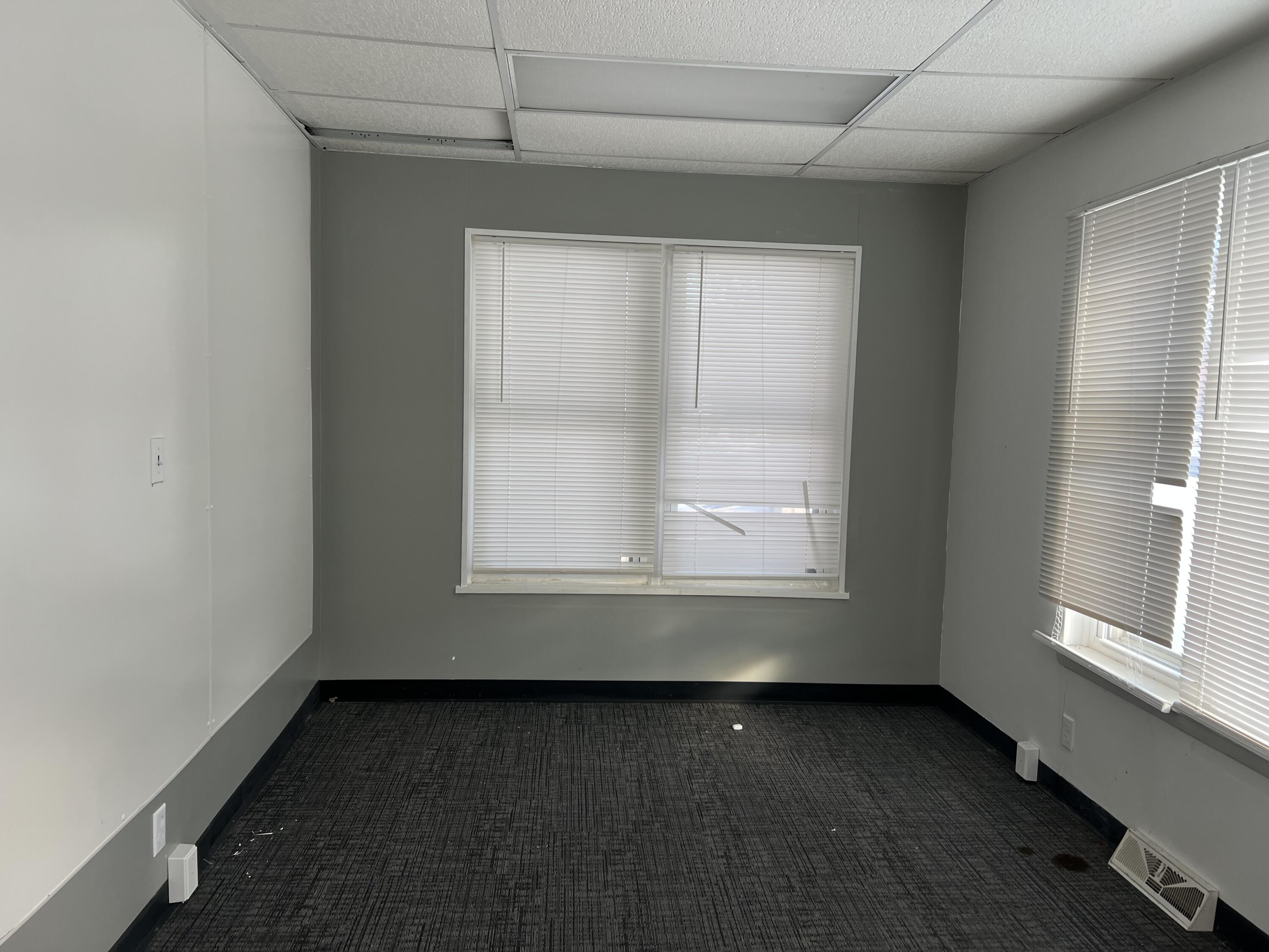 165 Capital Avenue Ne Property Photo 25