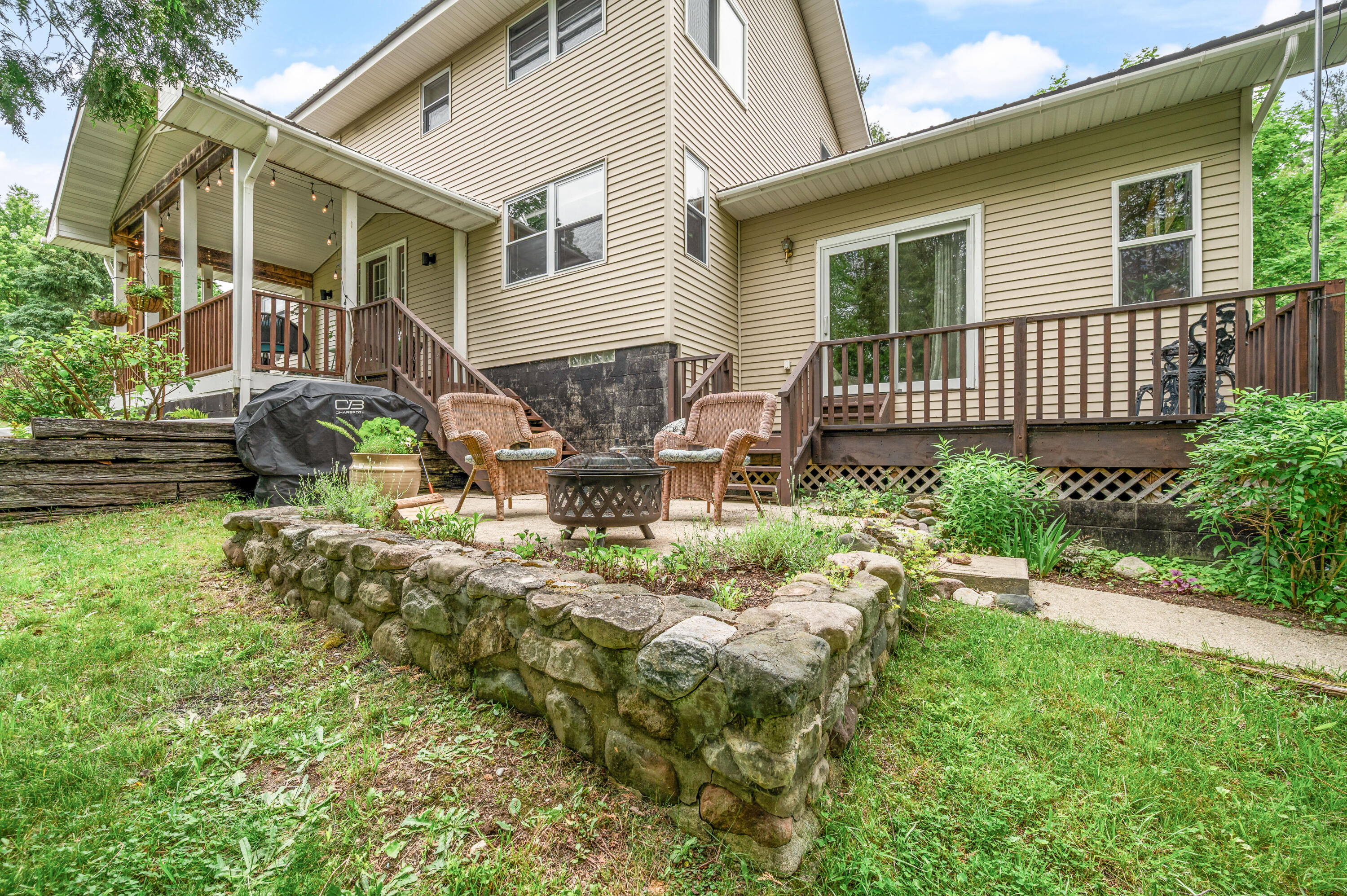13325 Donna Road Property Photo 8