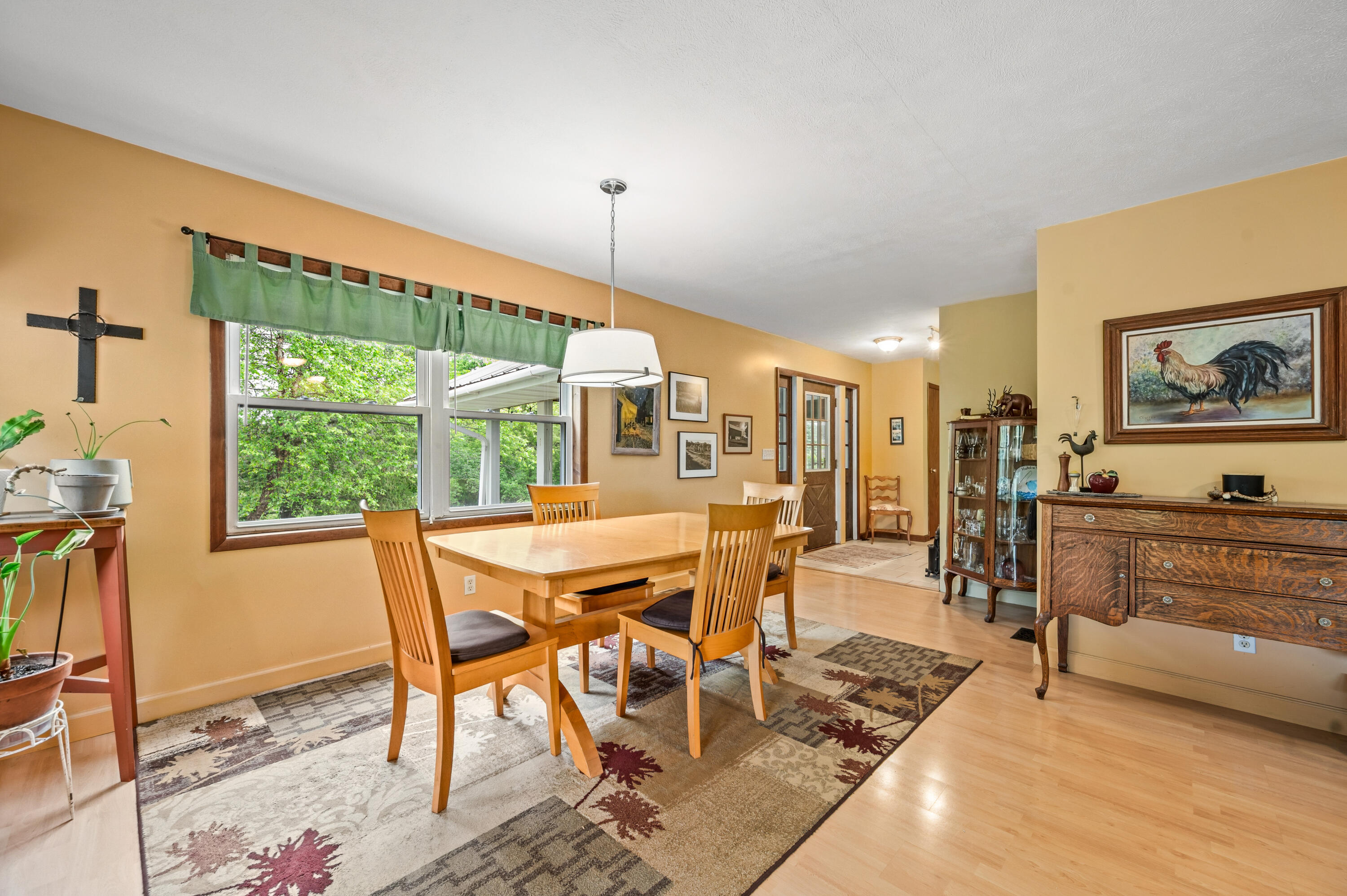 13325 Donna Road Property Photo 13