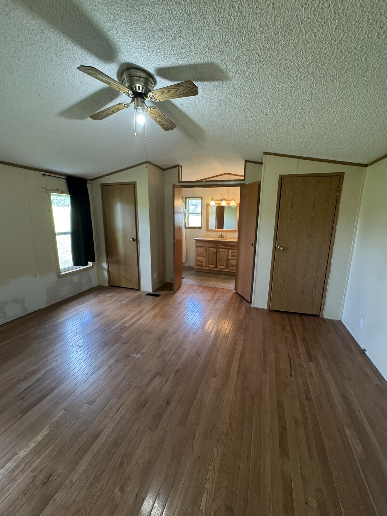 760 170th Avenue Property Photo 10