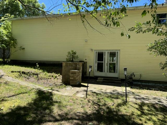 1021 Orchard Avenue Property Photo 2