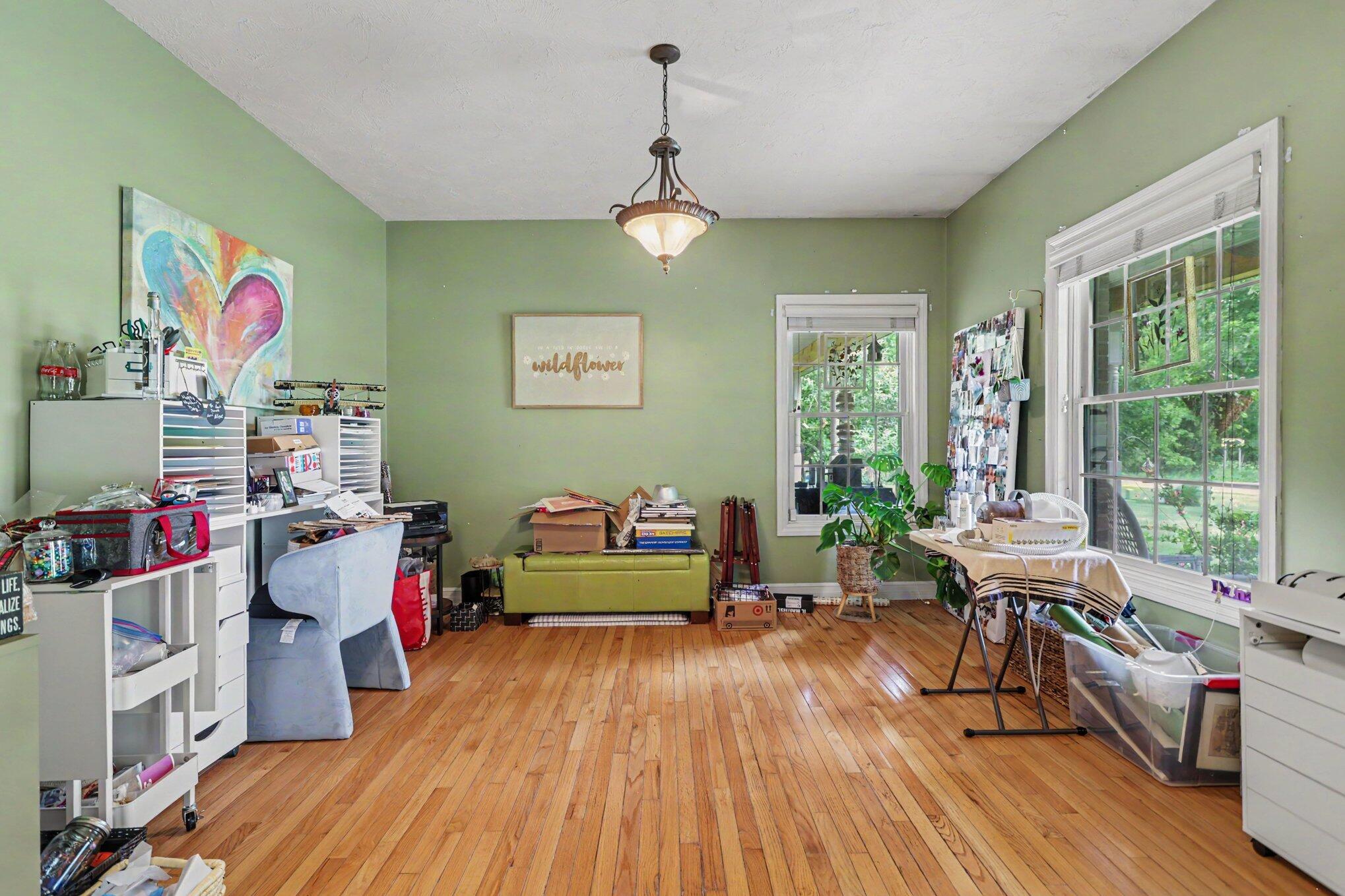 17830 Victors Lane Property Photo 4