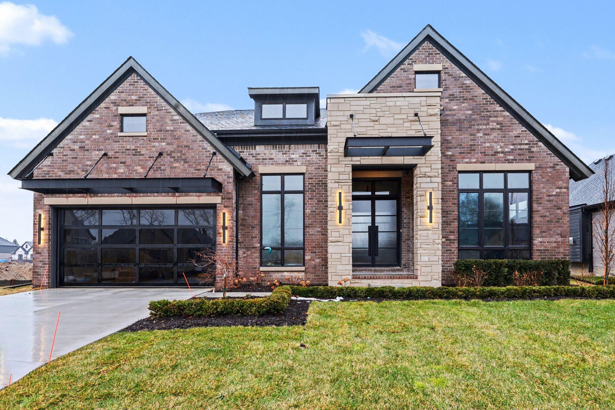 57572 Meadowridge Drive Property Image