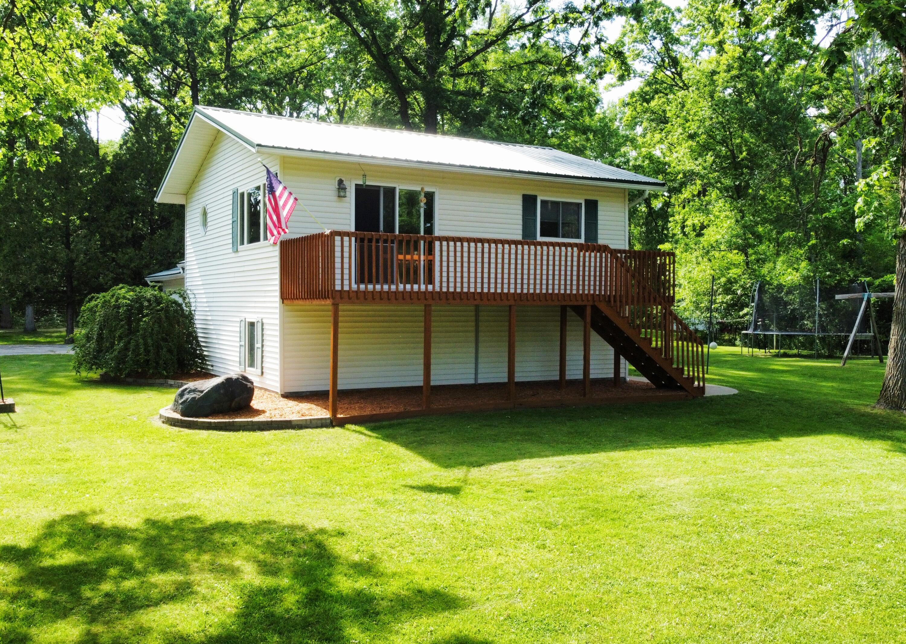 2790 W Wing Road Property Photo 4
