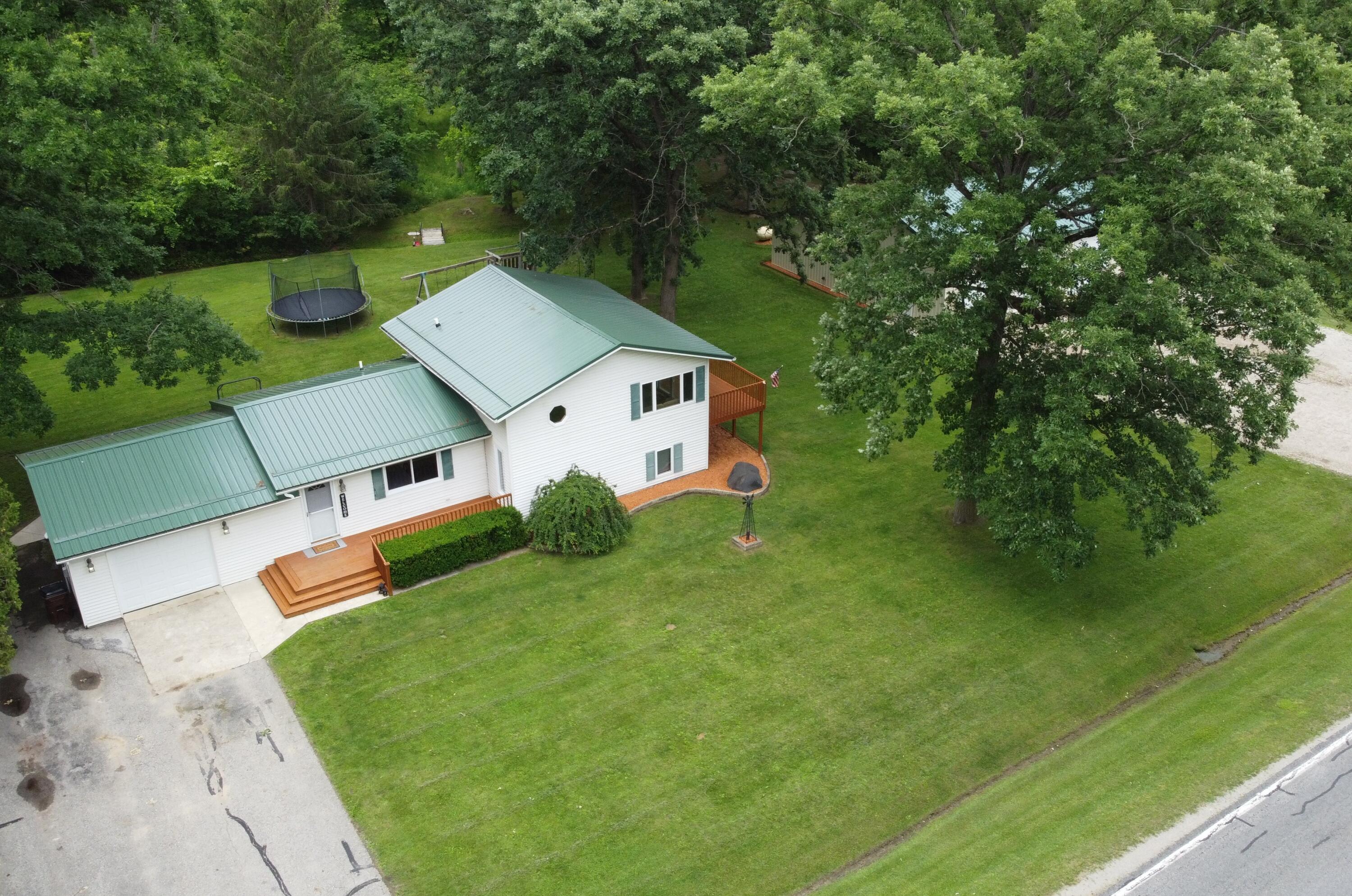 2790 W Wing Road Property Photo 9