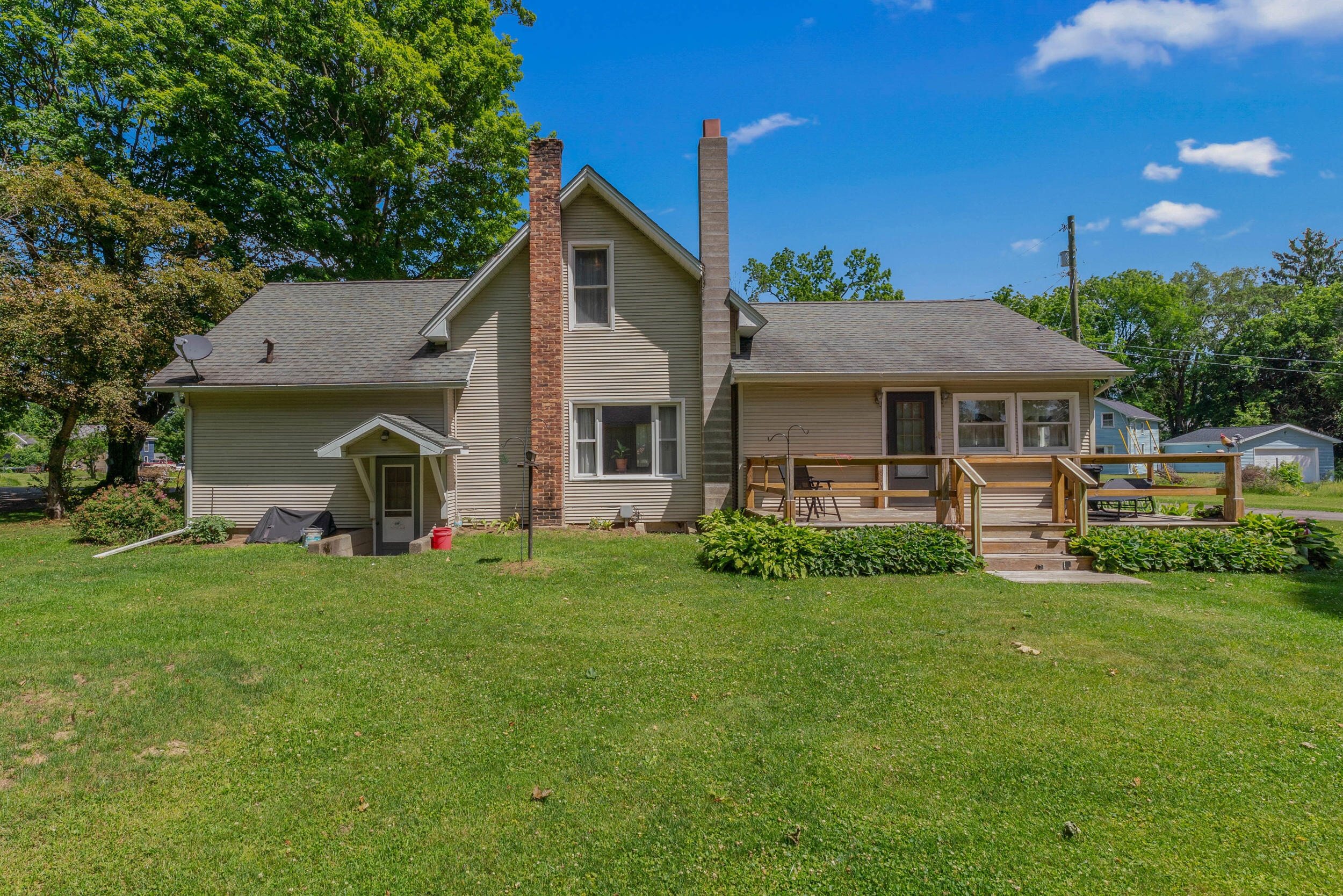 101 Hanover Court Property Photo 8
