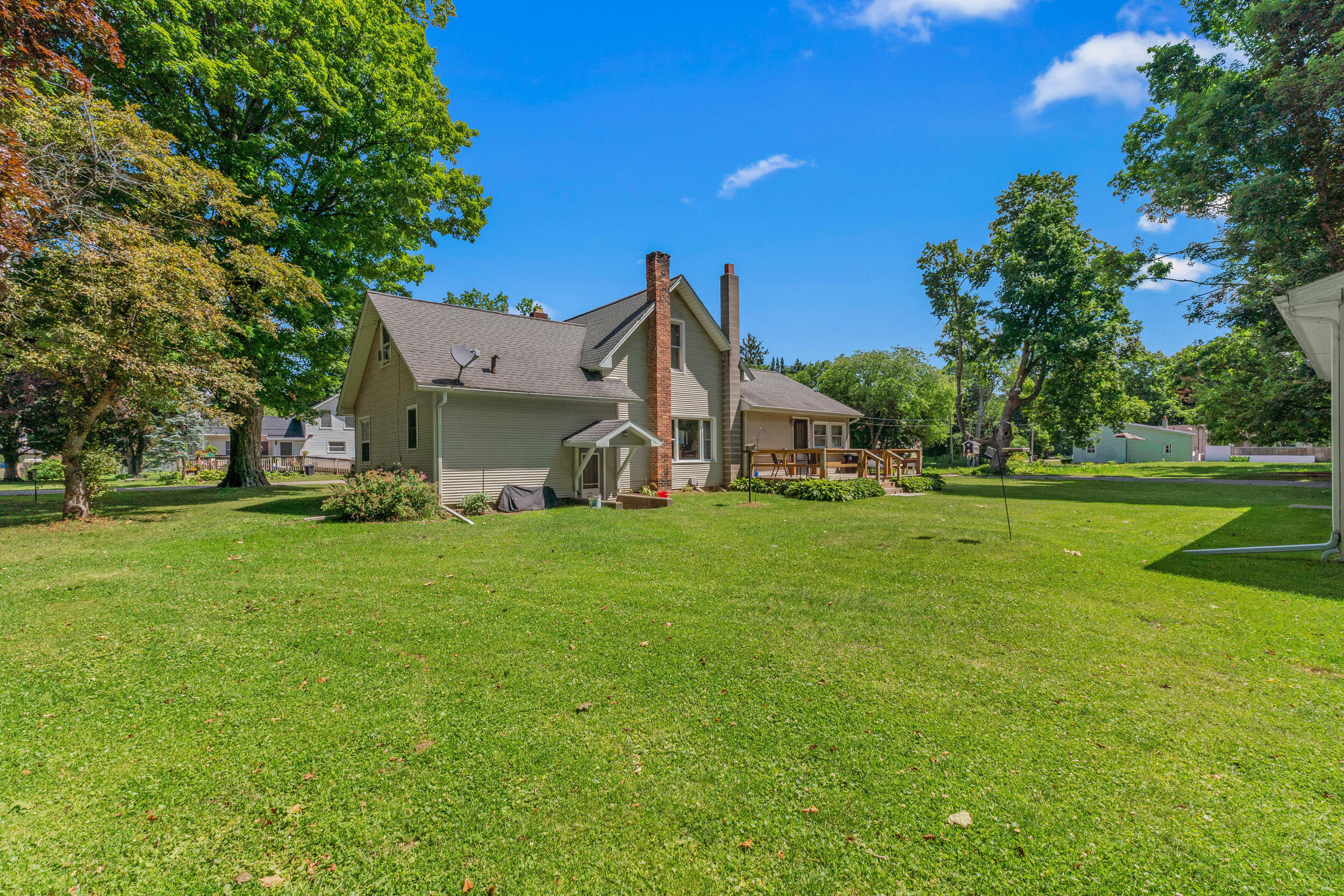 101 Hanover Court Property Photo 13