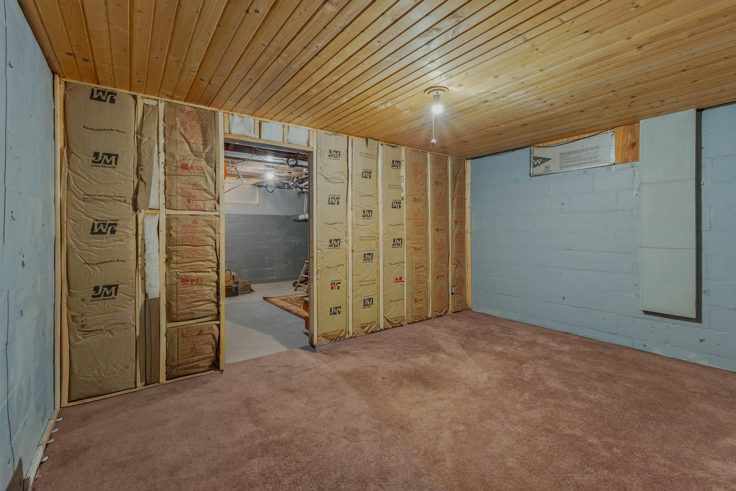 101 Hanover Court Property Photo 34
