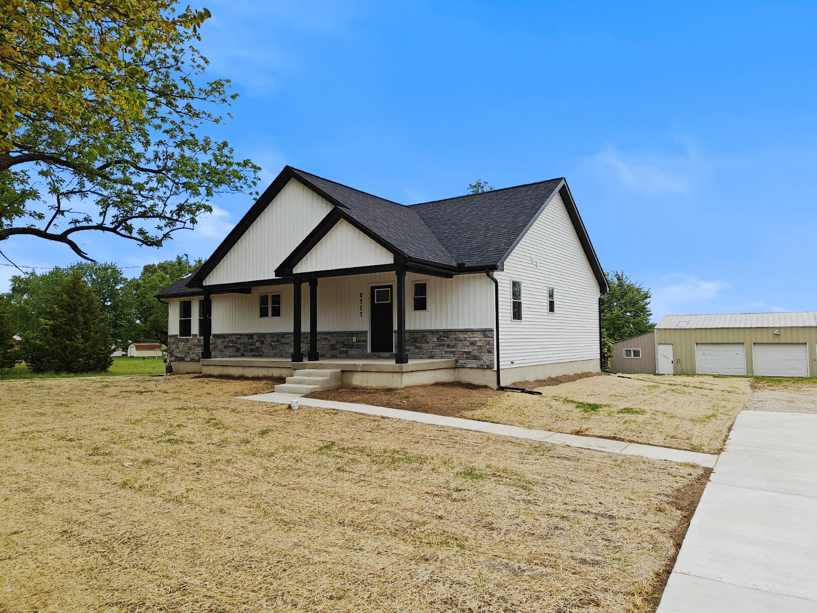 2717 Kerlikowske Road Property Photo 1