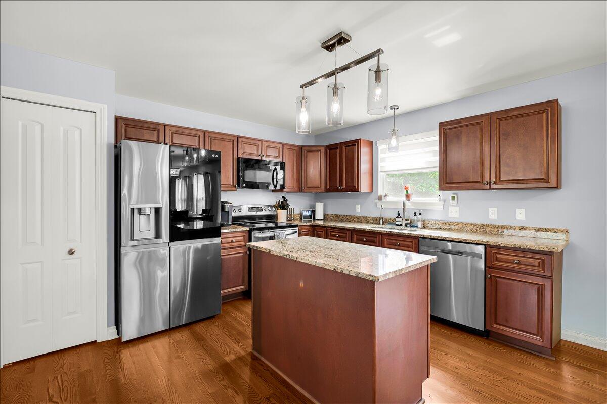 760 Pembroke Drive Property Photo 11