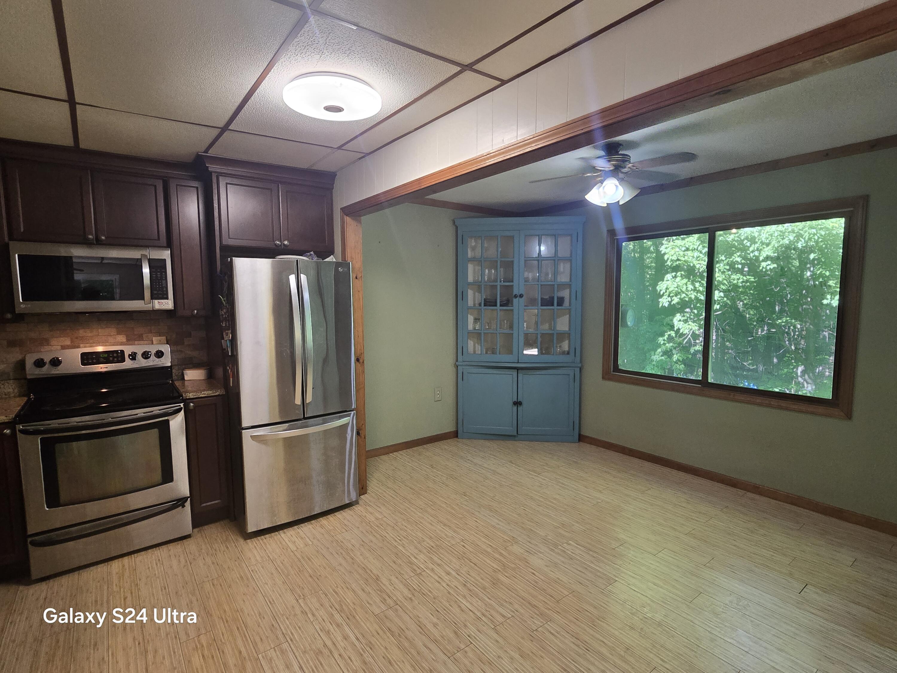 7455 Mcclellan Road Property Photo 9