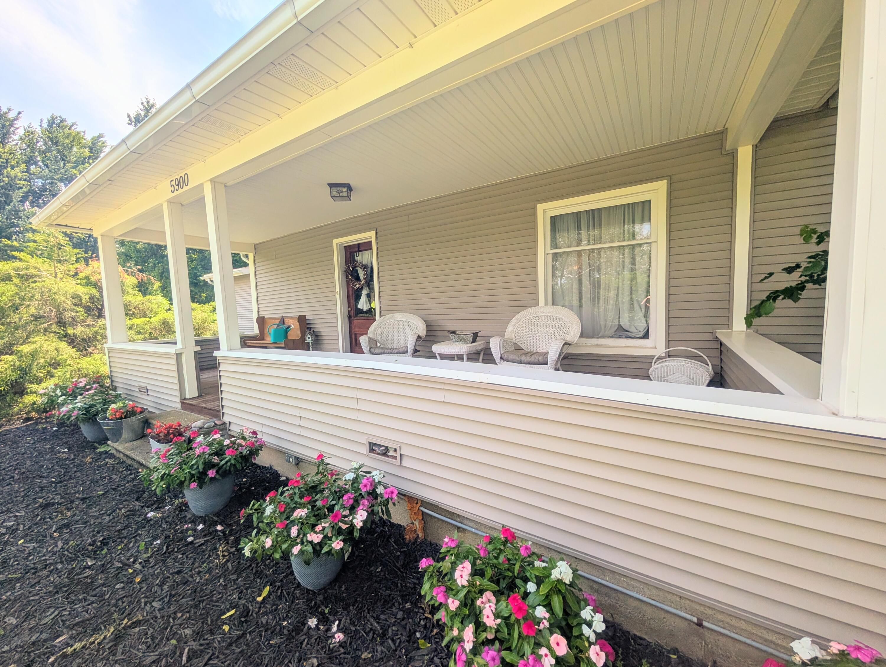 5900 Springbrook Road Property Photo 14