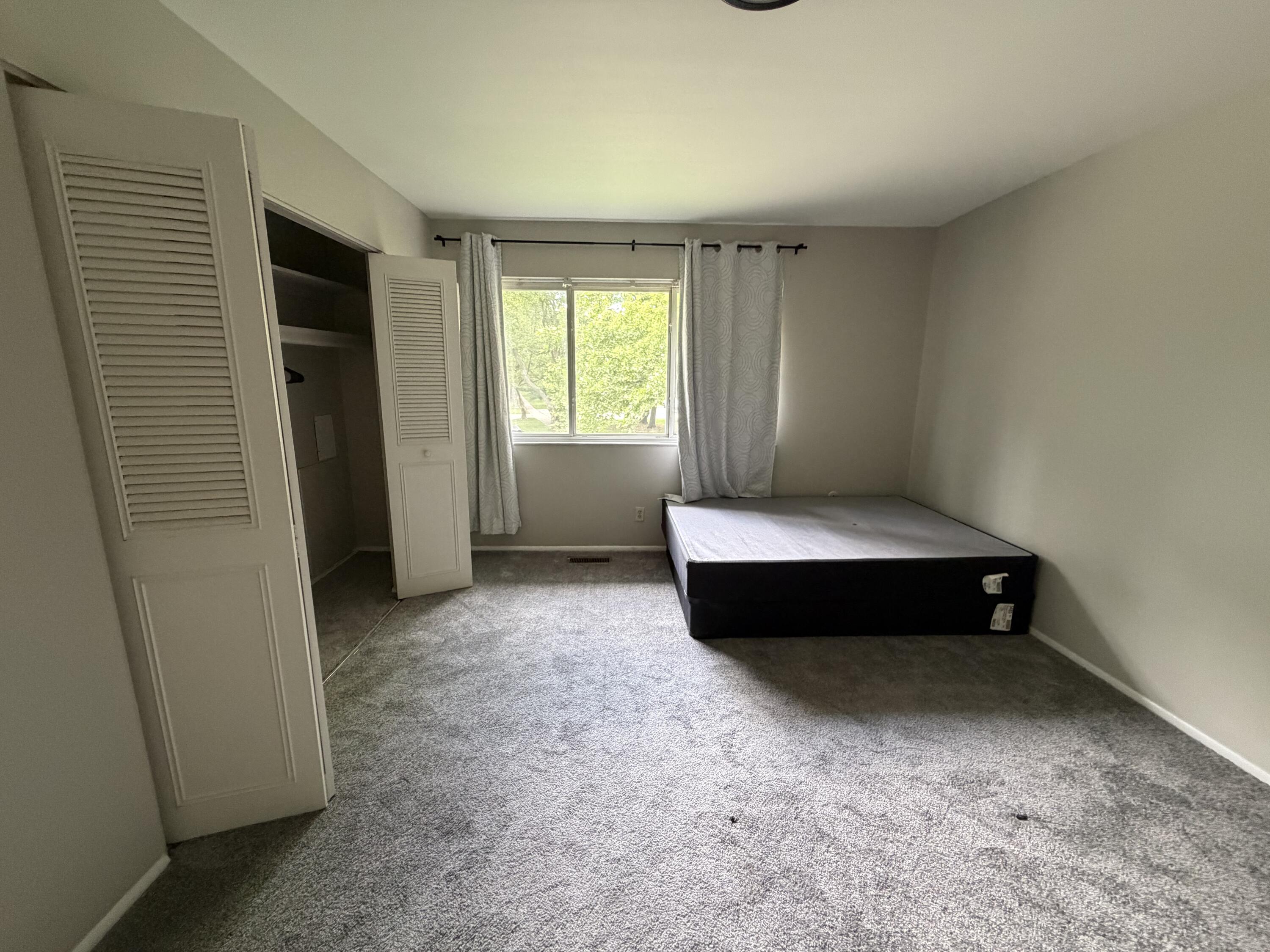 3439 Kenbrooke Court Property Photo 8