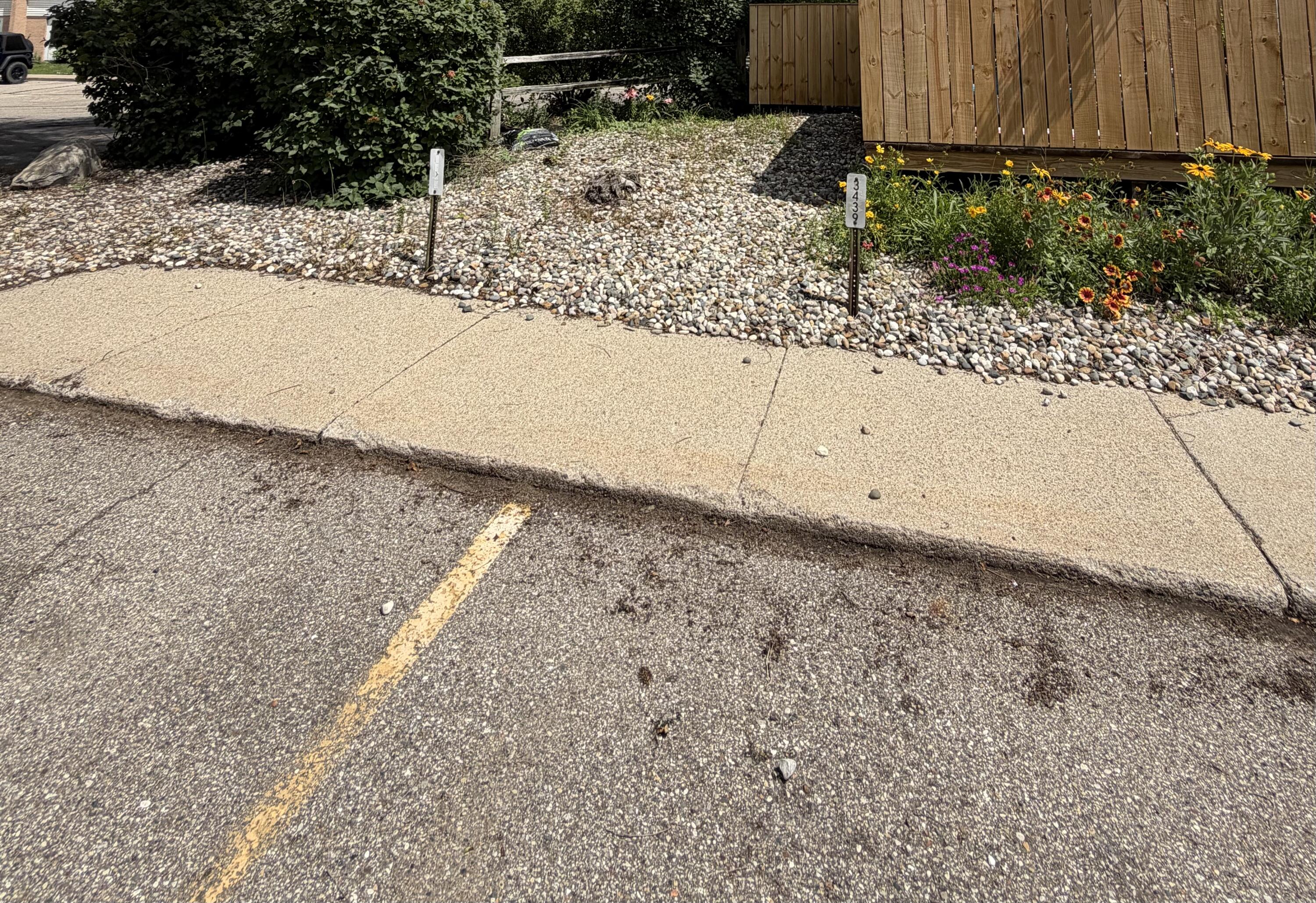 3439 Kenbrooke Court Property Photo 13