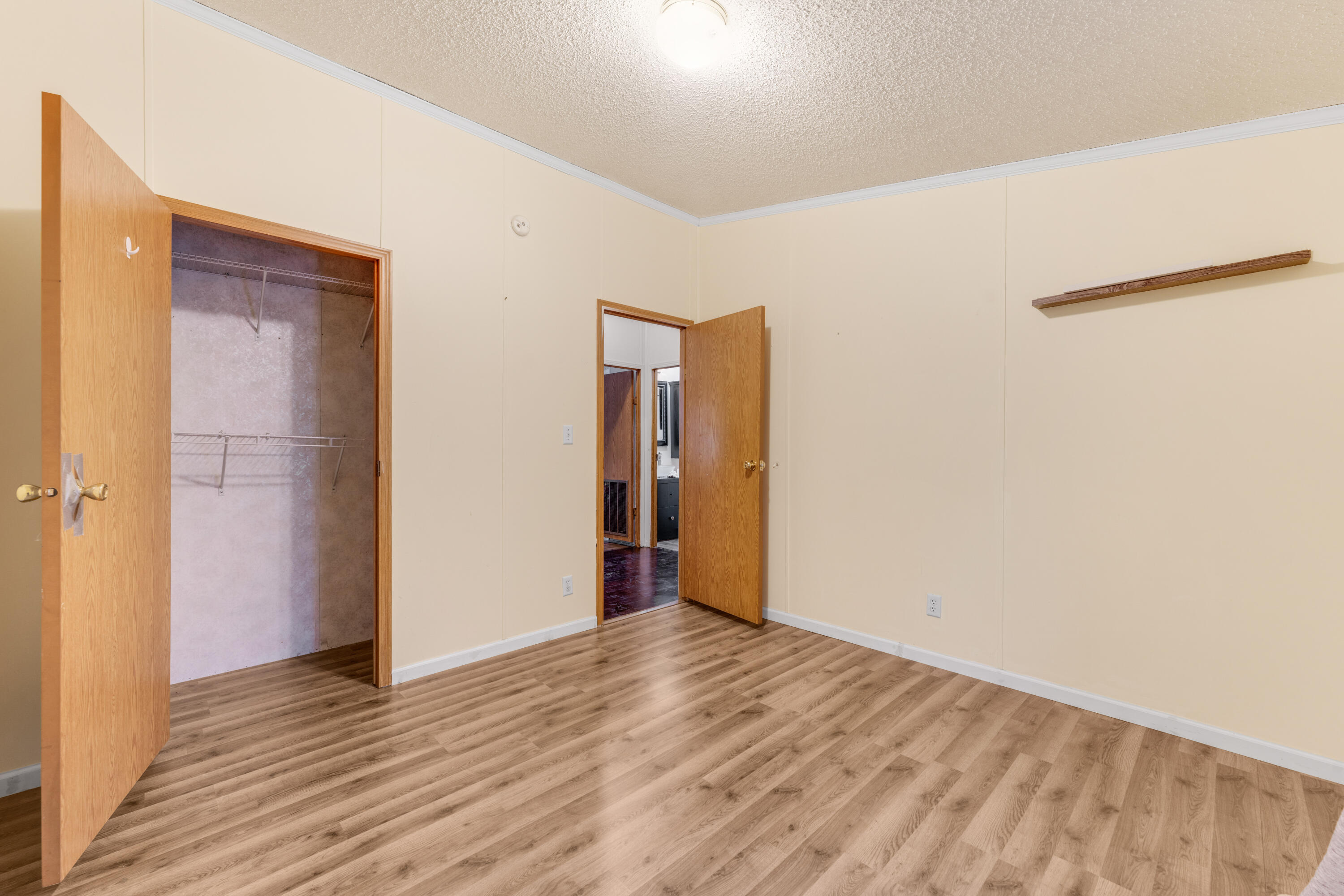 430 N Blue Creek Road Property Photo 11