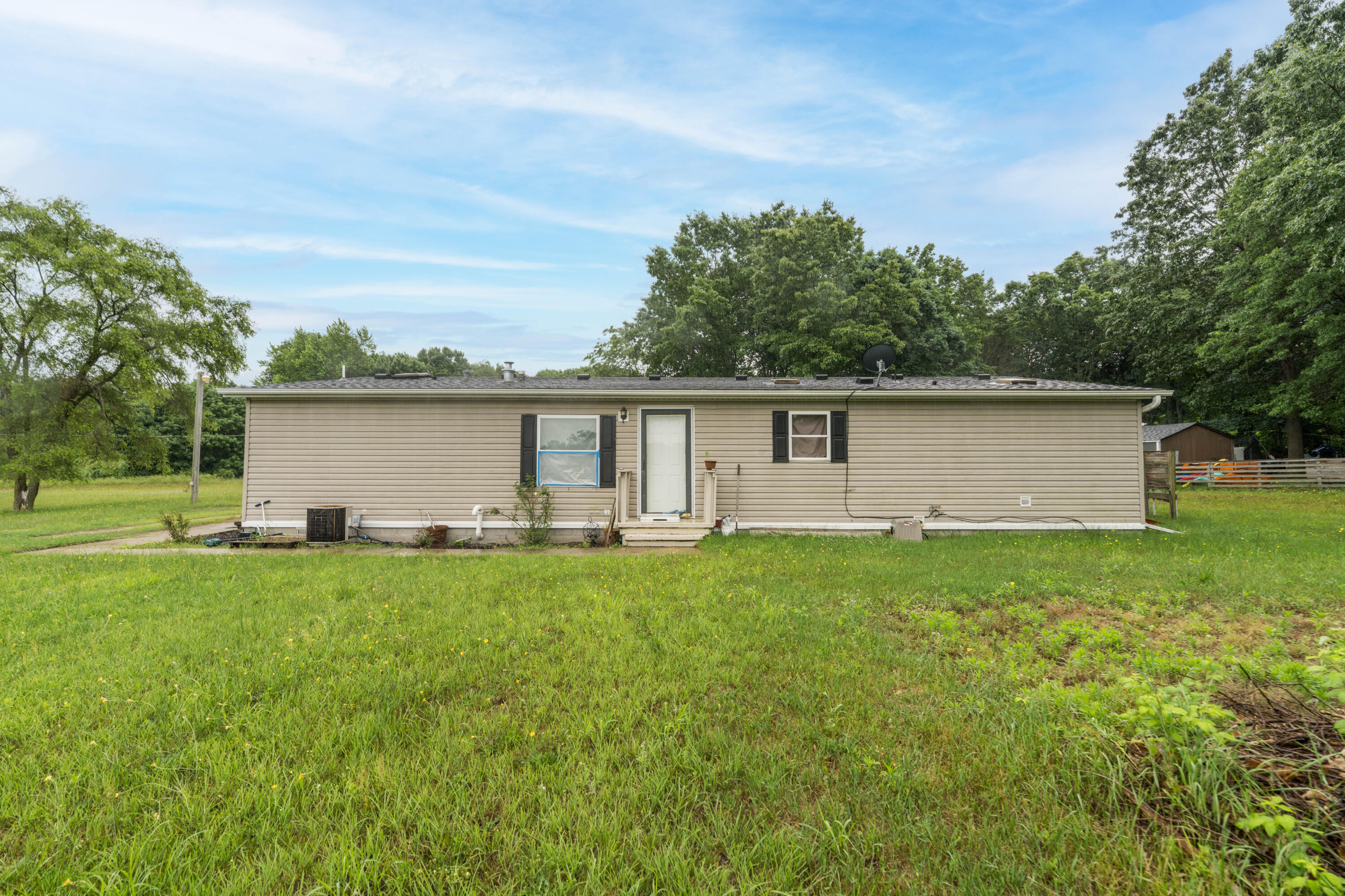 430 N Blue Creek Road Property Photo 18