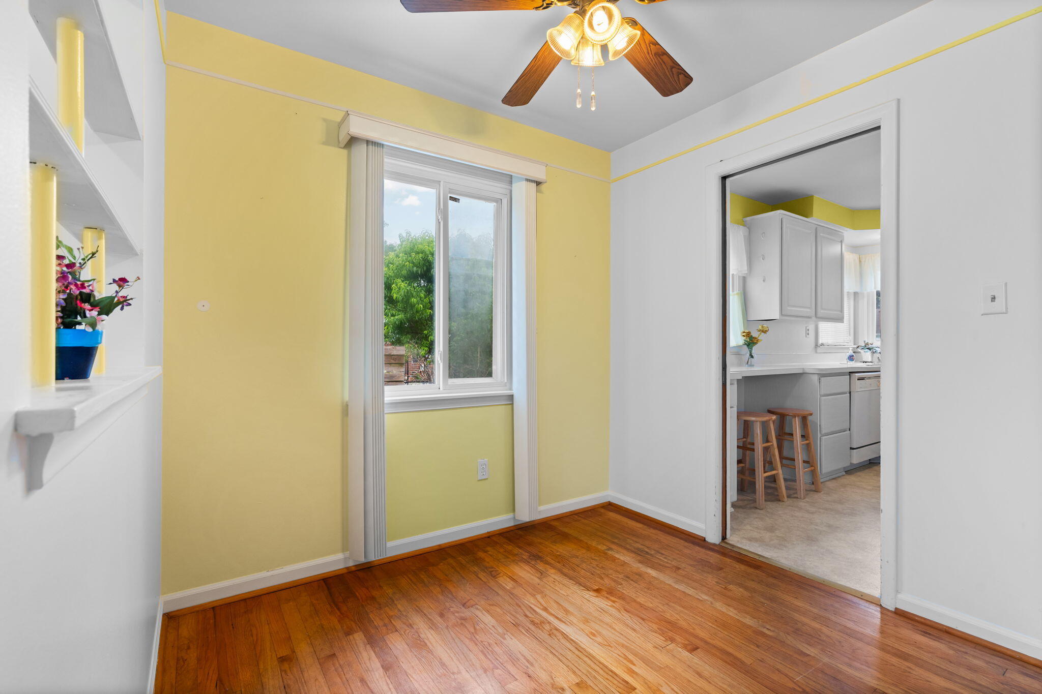 29919 Spring Arbor Drive Property Photo 15