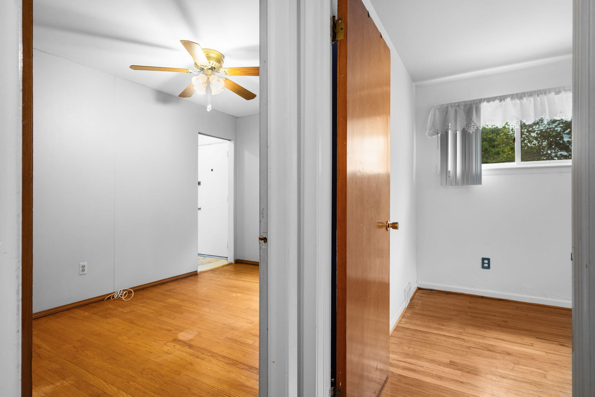 29919 Spring Arbor Drive Property Photo 21