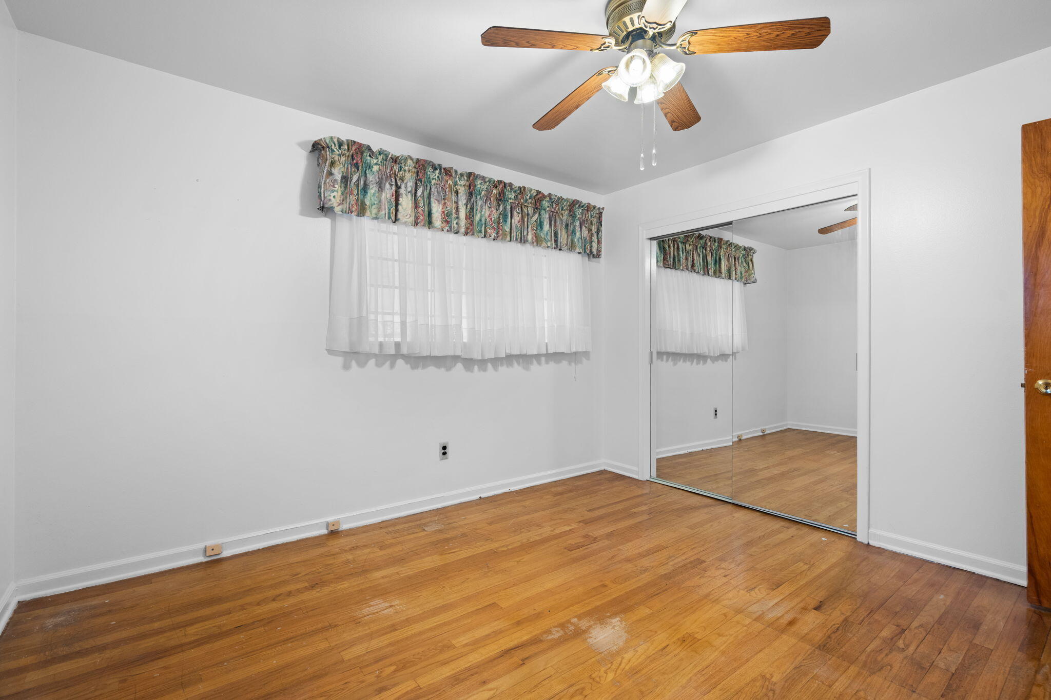 29919 Spring Arbor Drive Property Photo 24