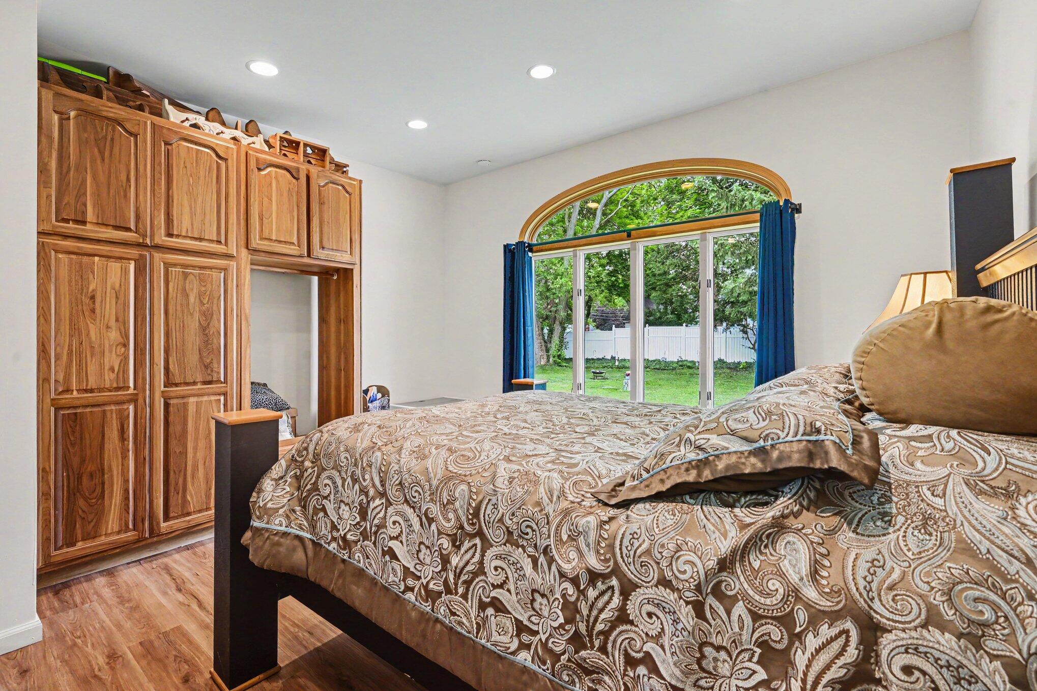 3923 Devonshire Avenue Property Photo 14