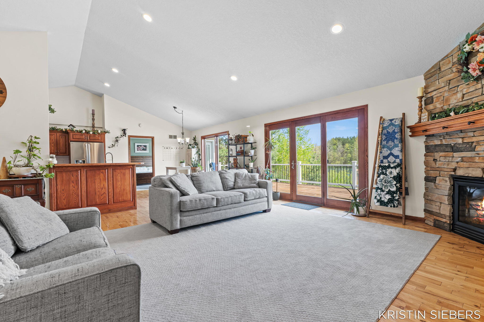 9760 Jade Drive Property Photo 19