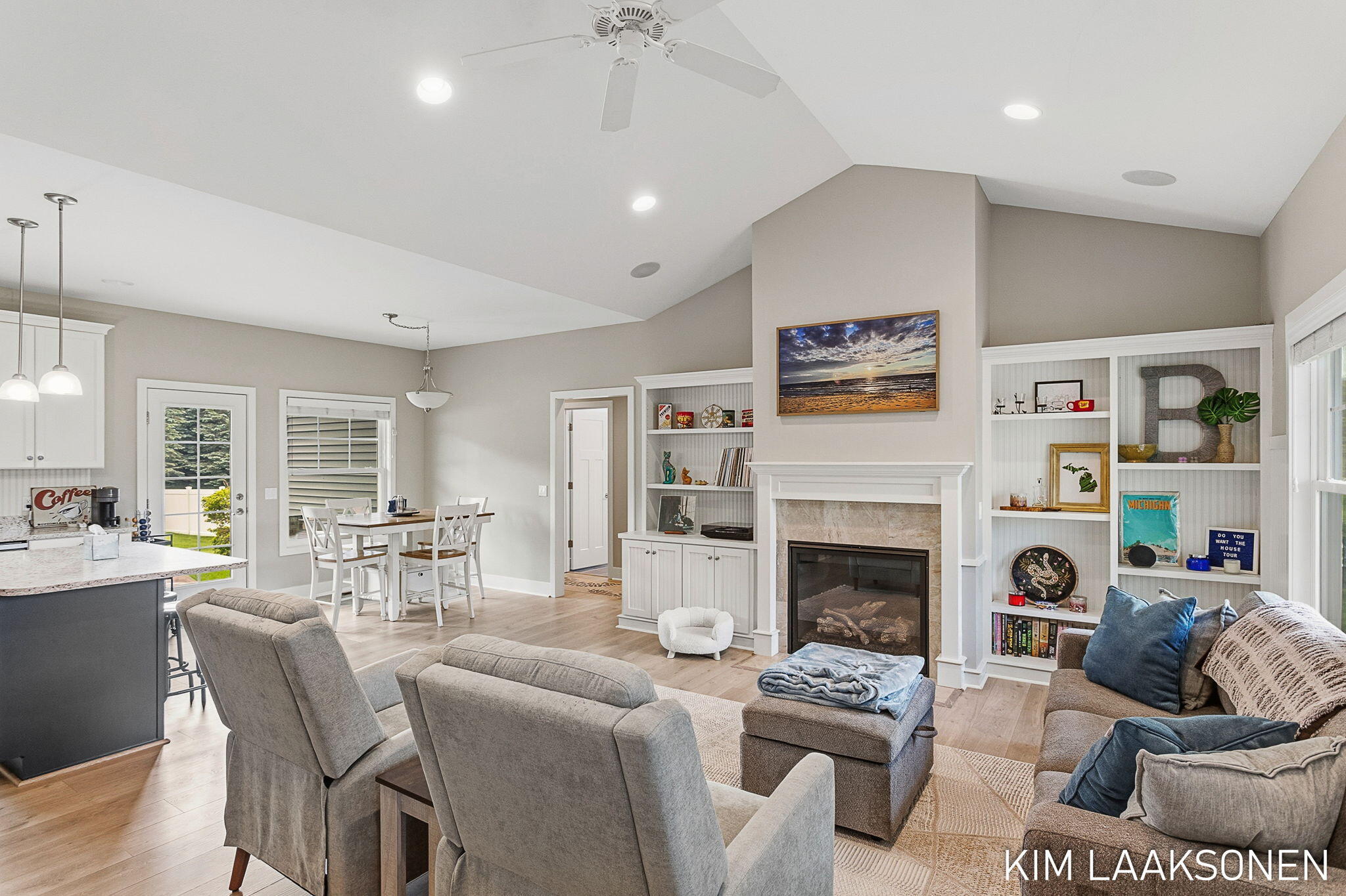 349 Parkside Lane Property Photo 6