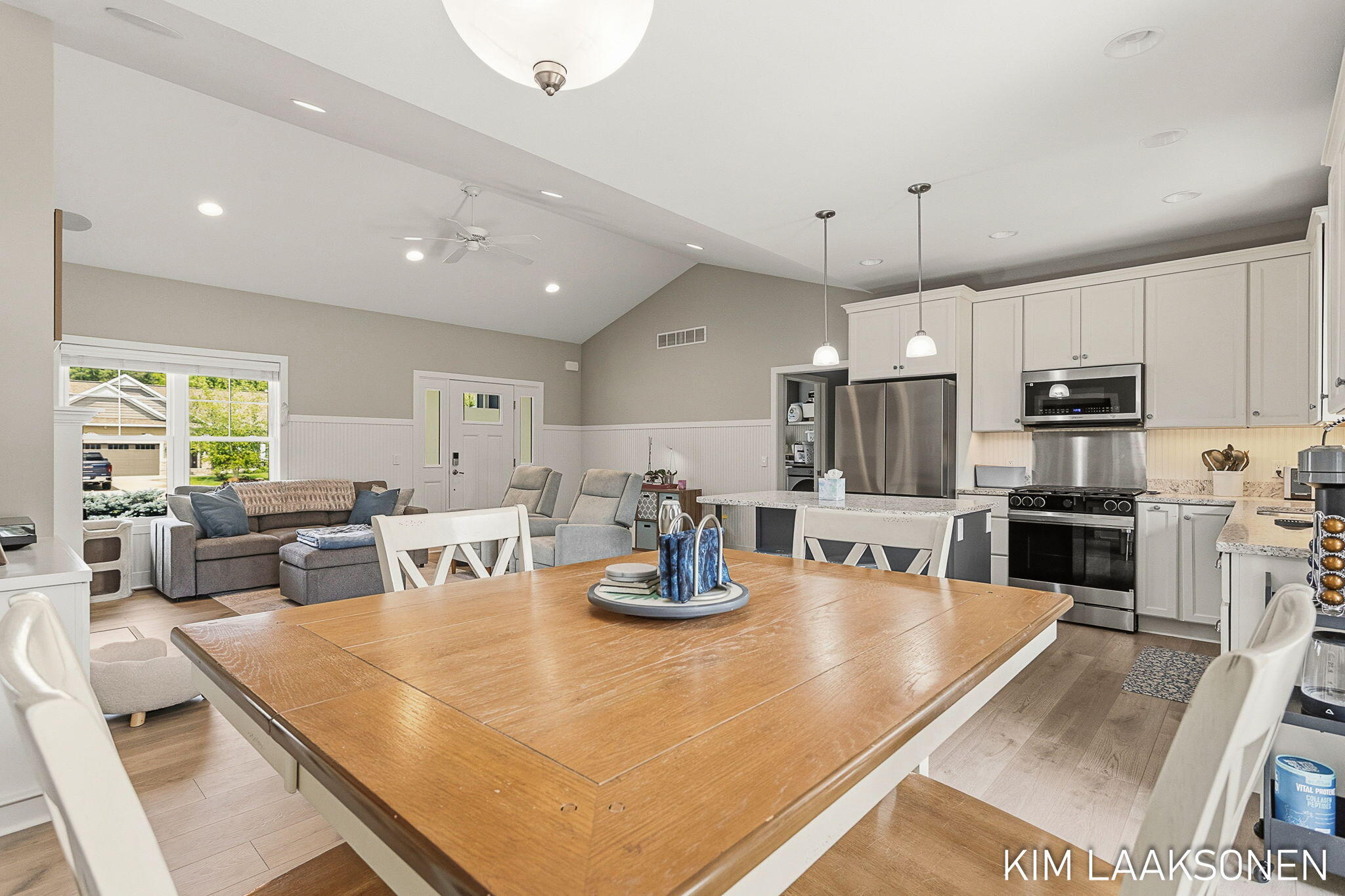349 Parkside Lane Property Photo 17