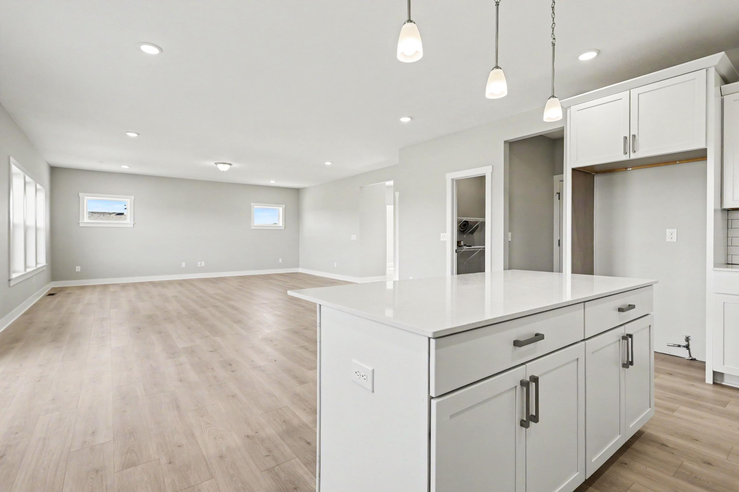 6281 Comiskey Road Property Photo 8