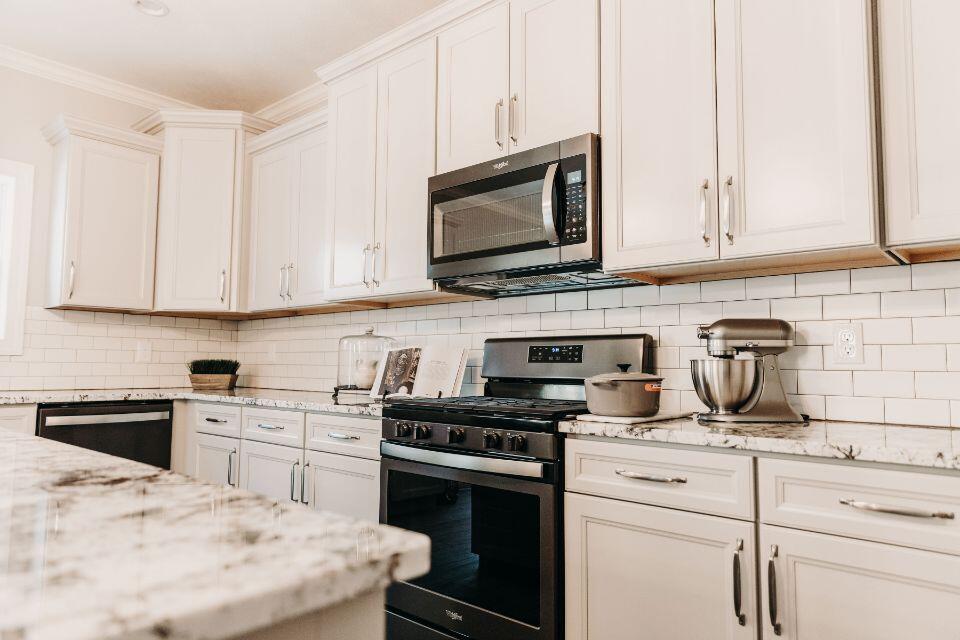 6281 Comiskey Road Property Photo 37