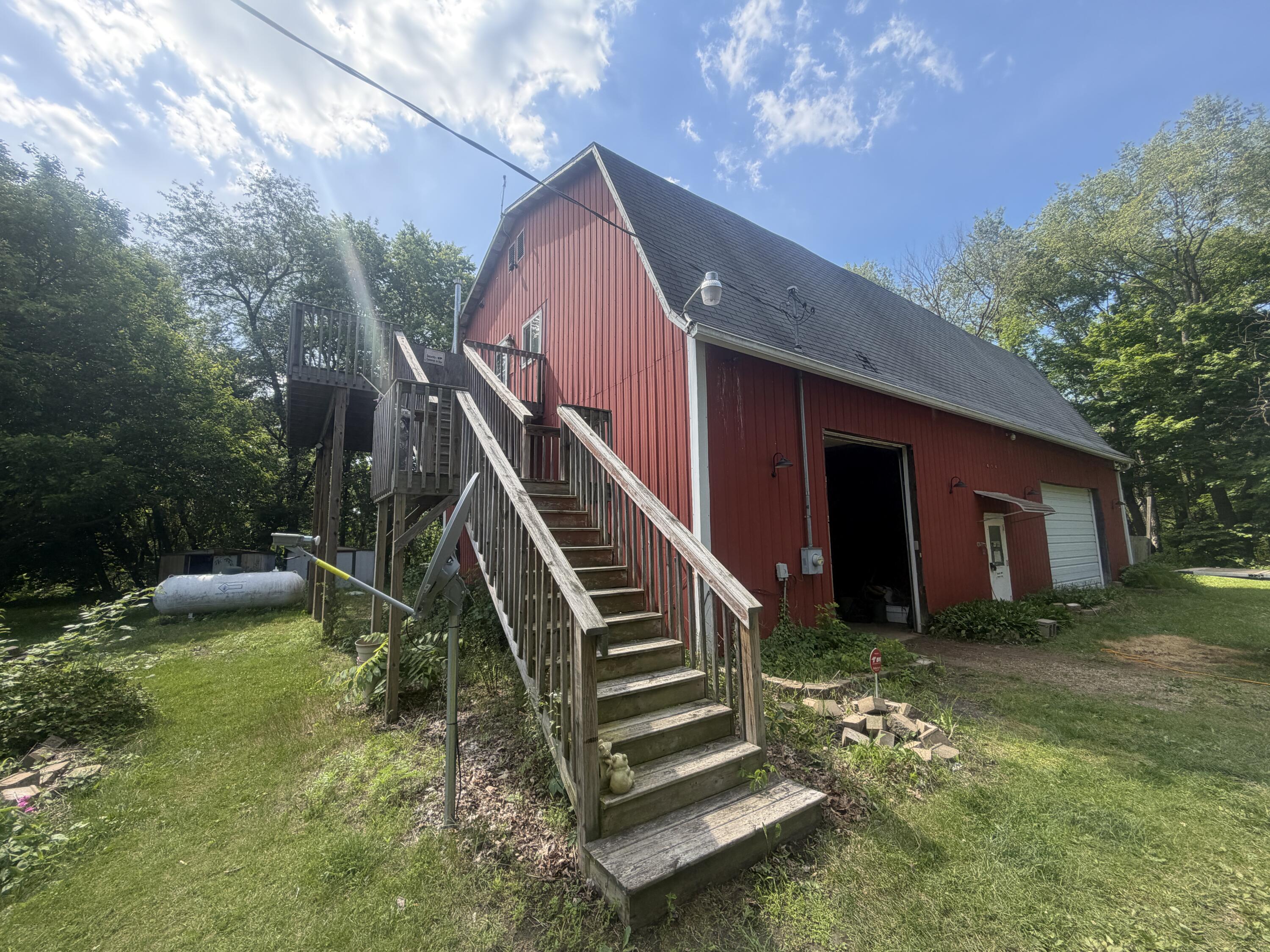 1414 Cogswell Road Property Photo 1