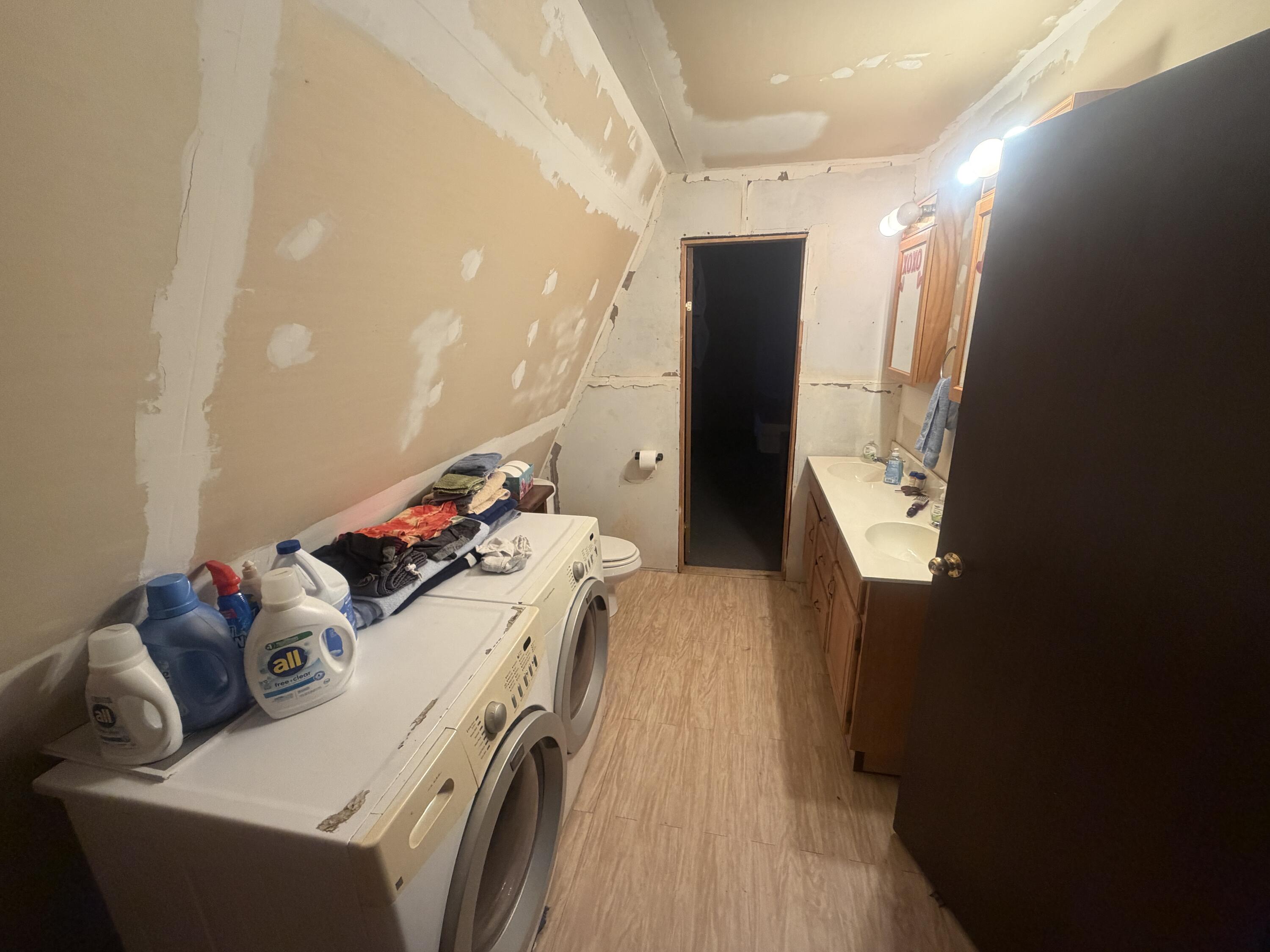 1414 Cogswell Road Property Photo 19
