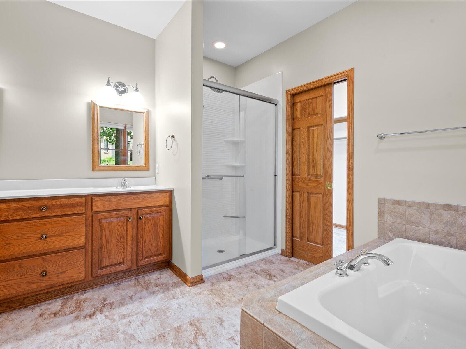 3475 Trail West Drive Ne Property Photo 17