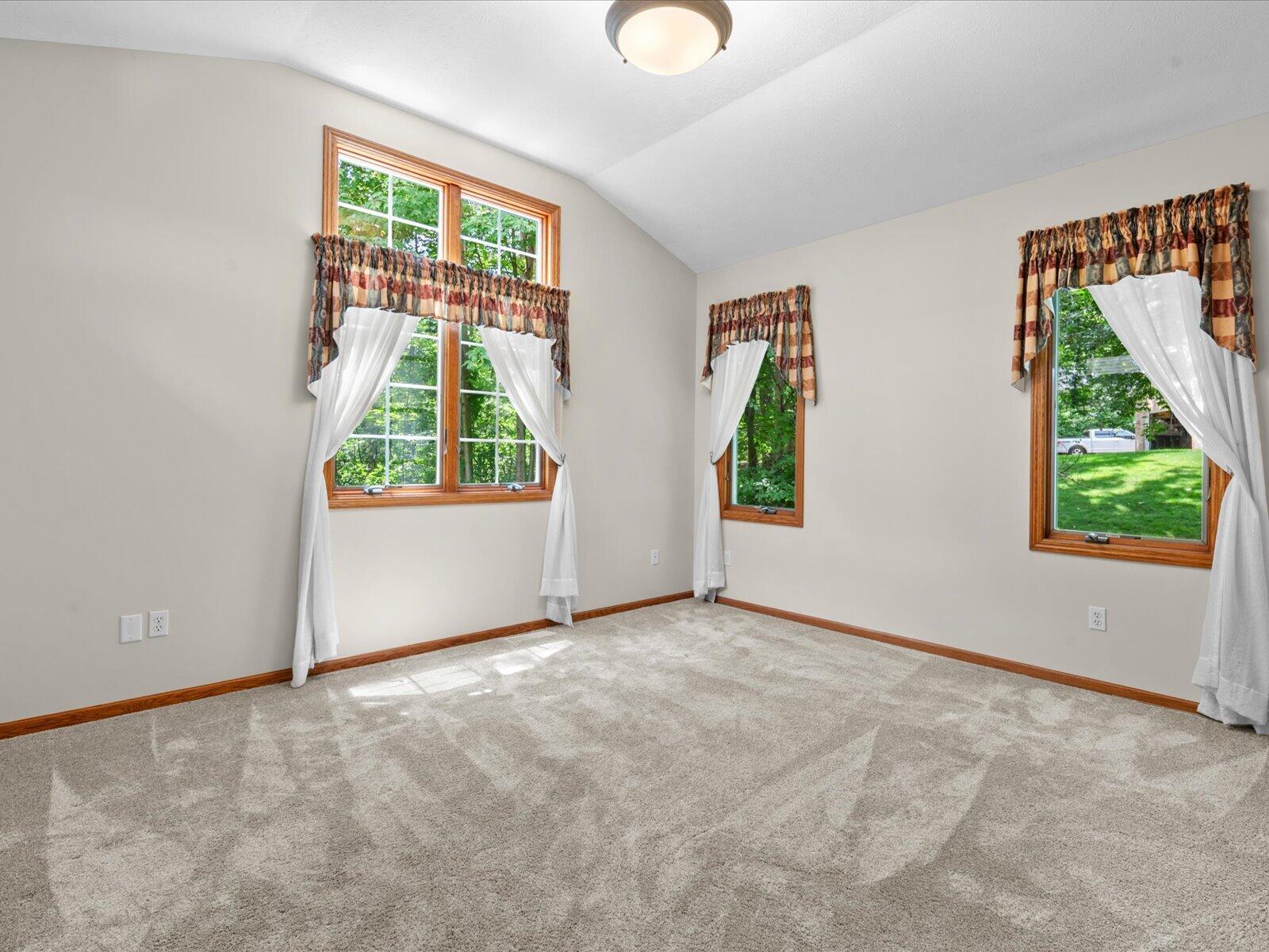 3475 Trail West Drive Ne Property Photo 18