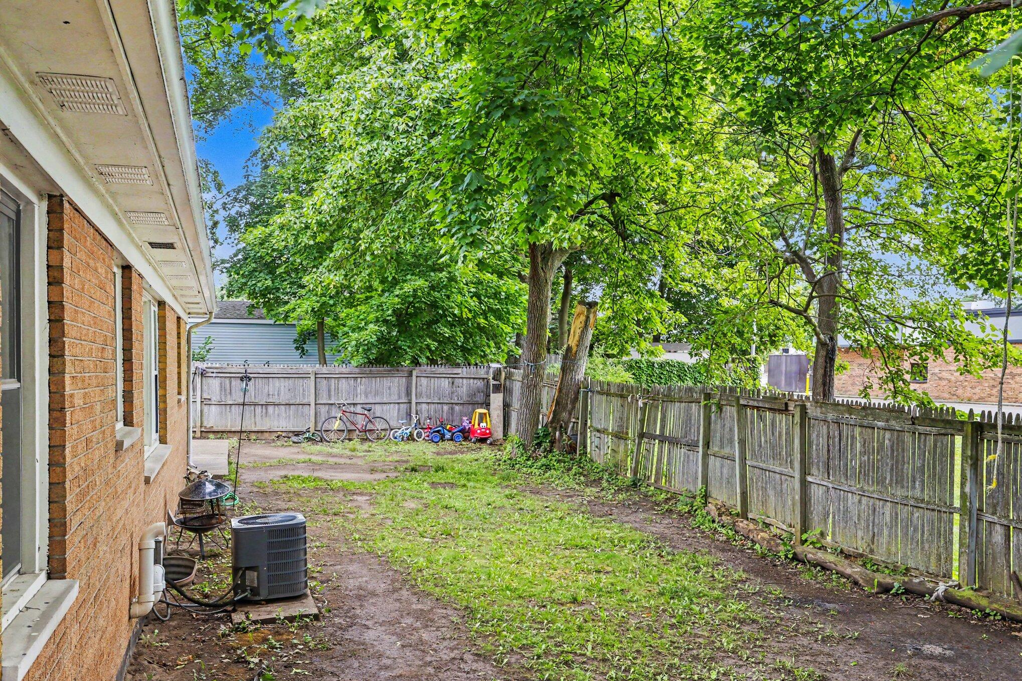 1021 Farrell Avenue Property Photo 4