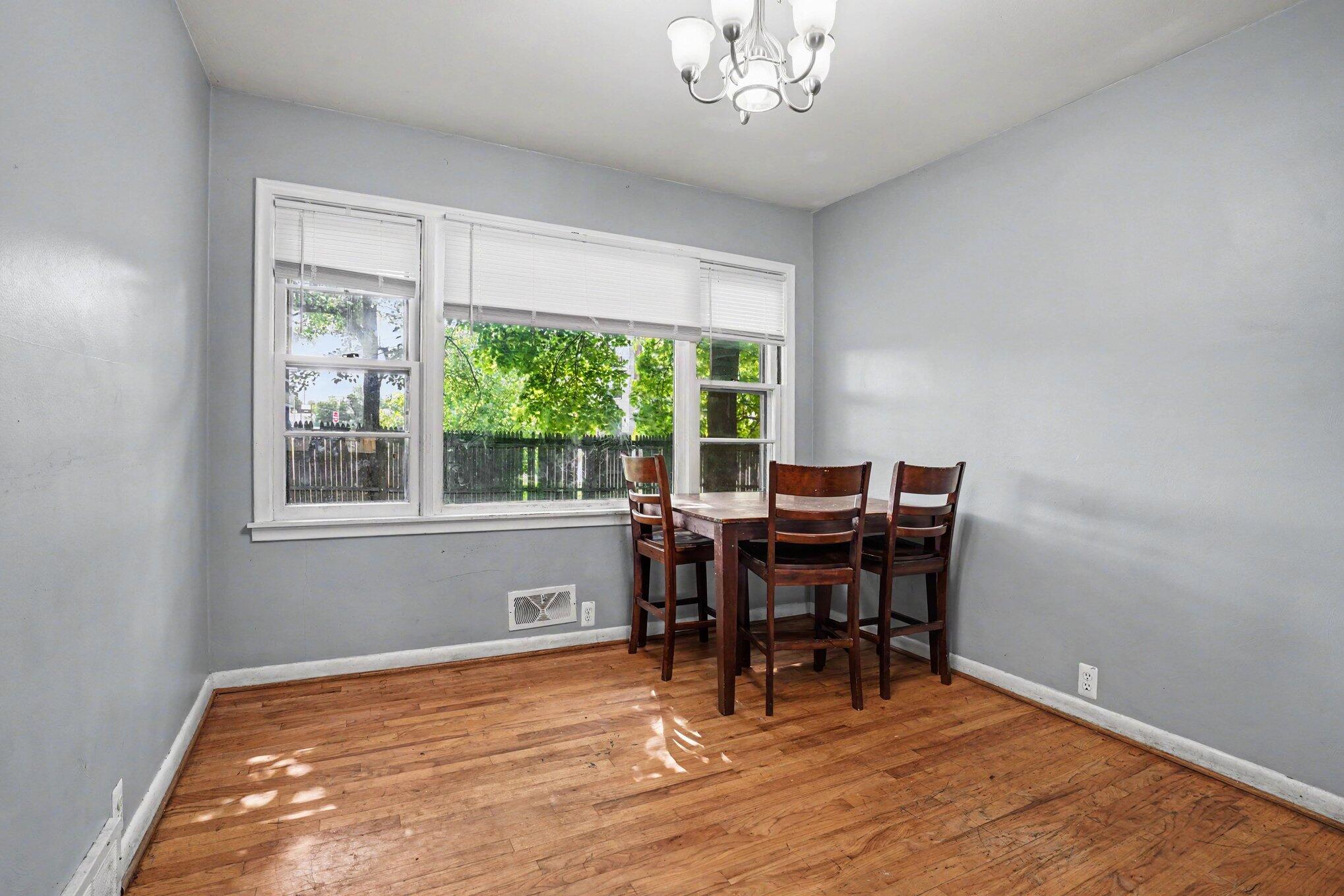 1021 Farrell Avenue Property Photo 8