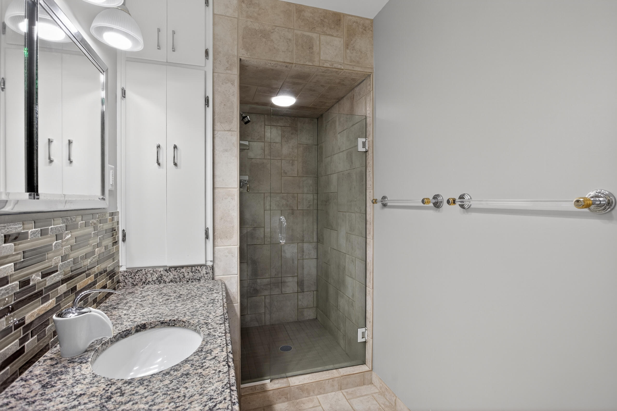 3600 Hendee Road Property Photo 24