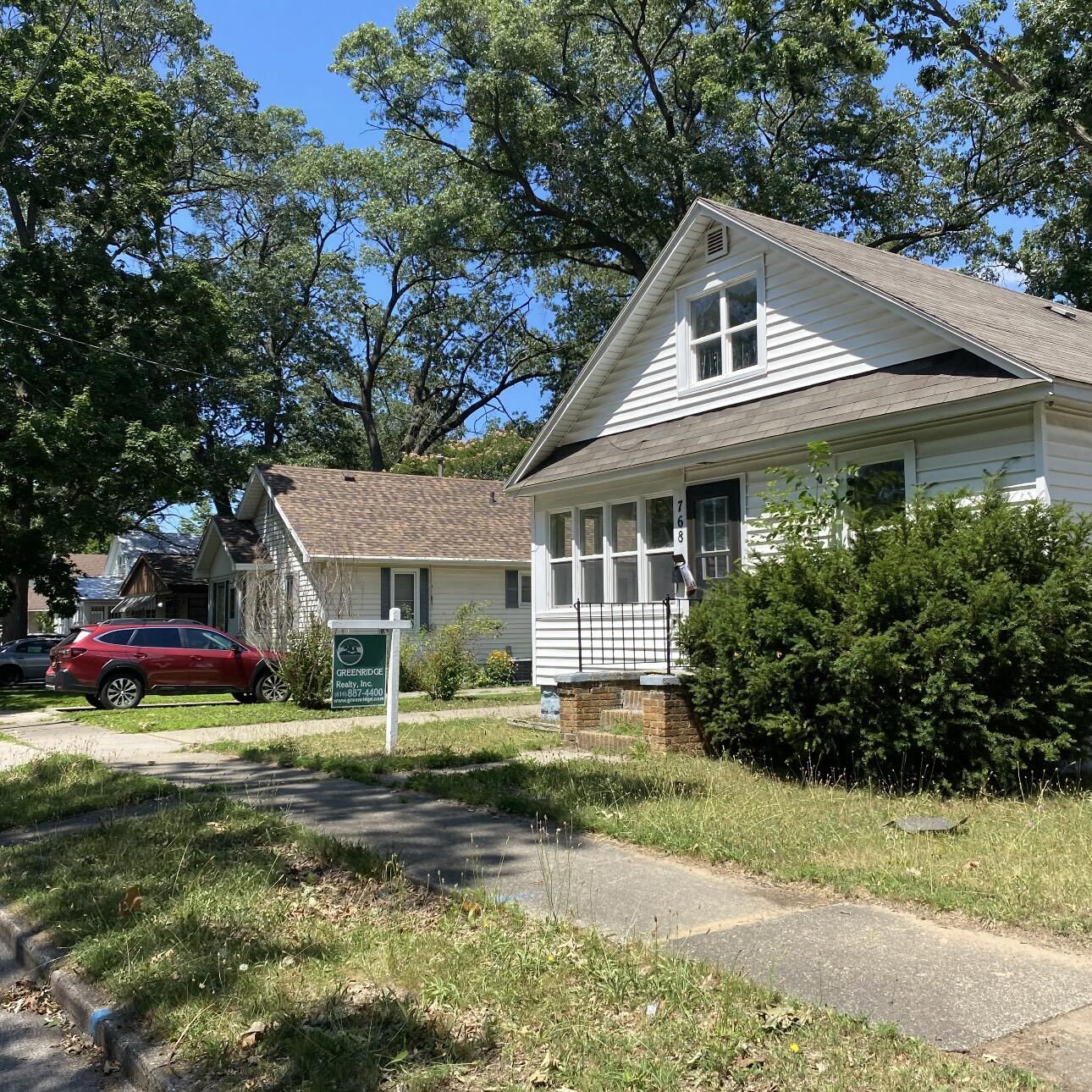 768 Hill Avenue Property Photo 1