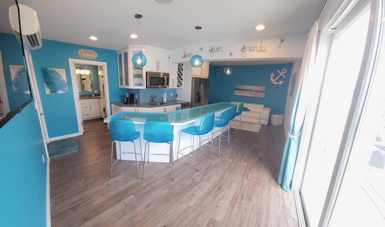 19 Lighthouse Point Property Photo 8