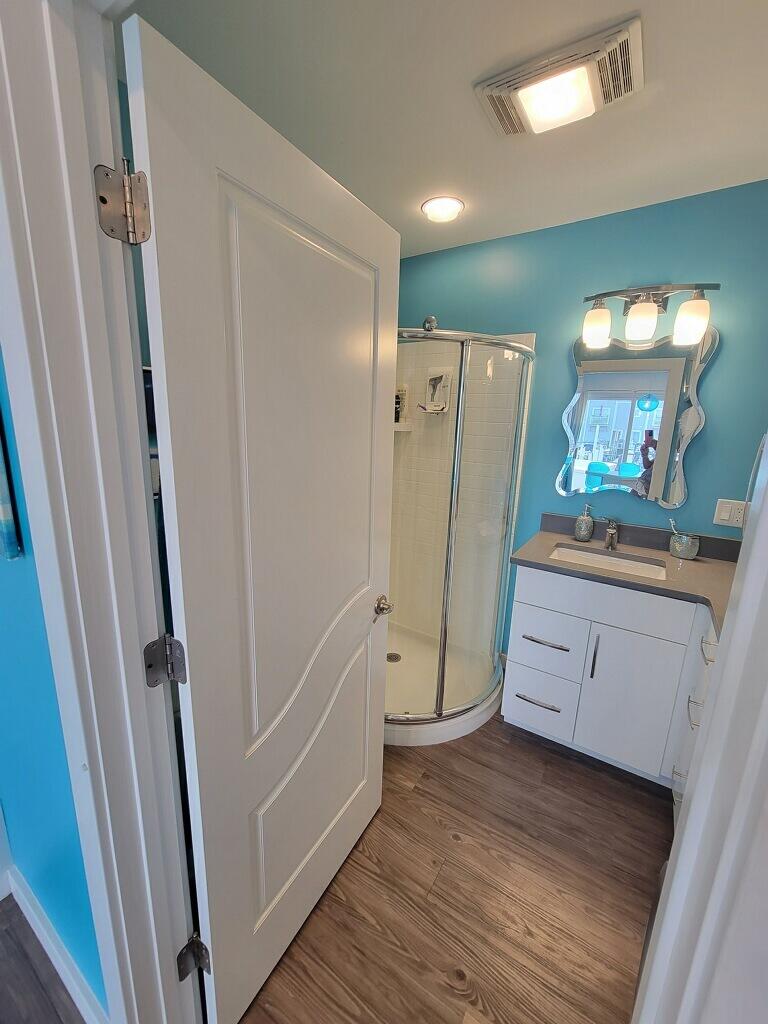 19 Lighthouse Point Property Photo 13