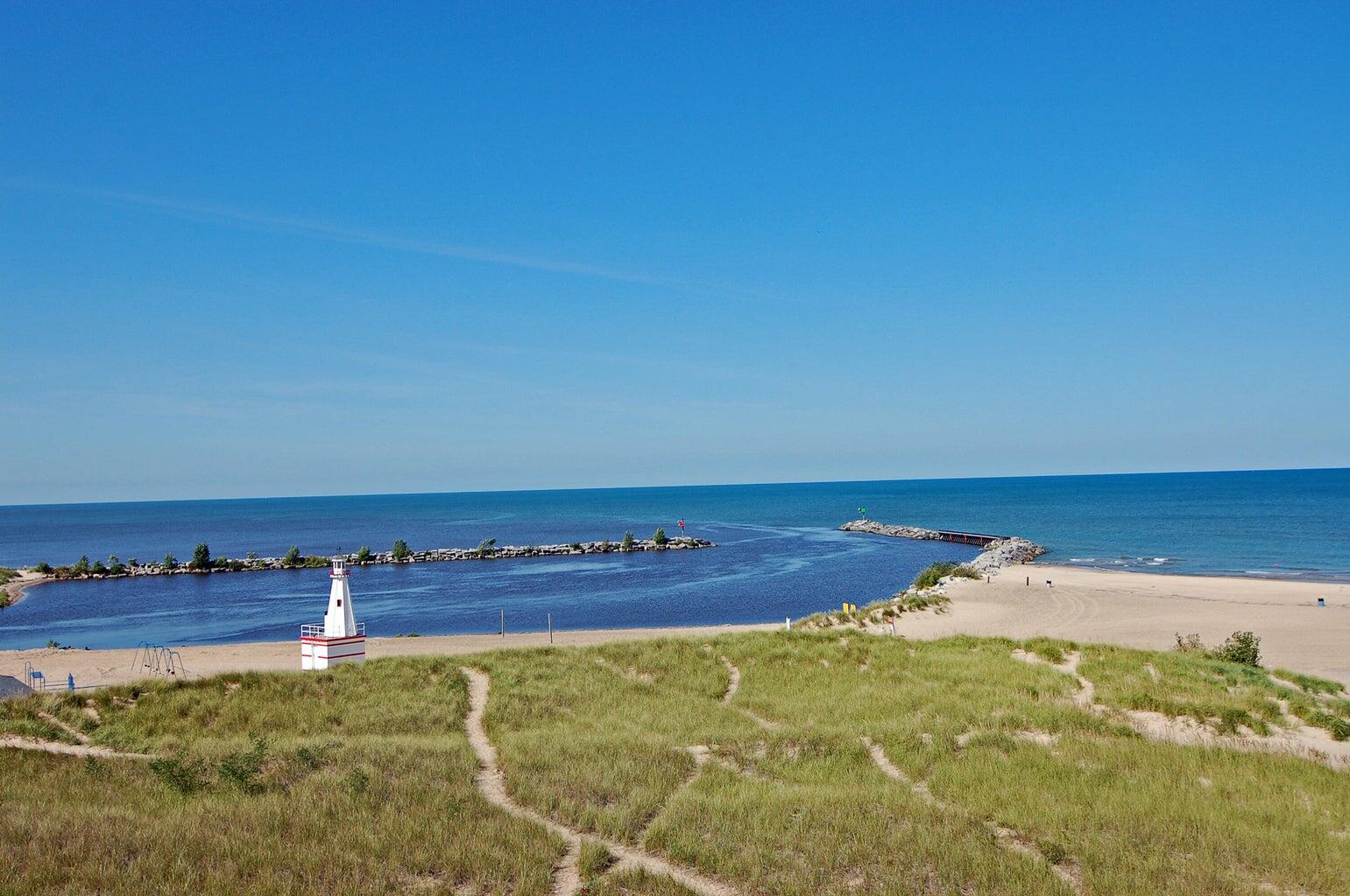 19 Lighthouse Point Property Photo 20