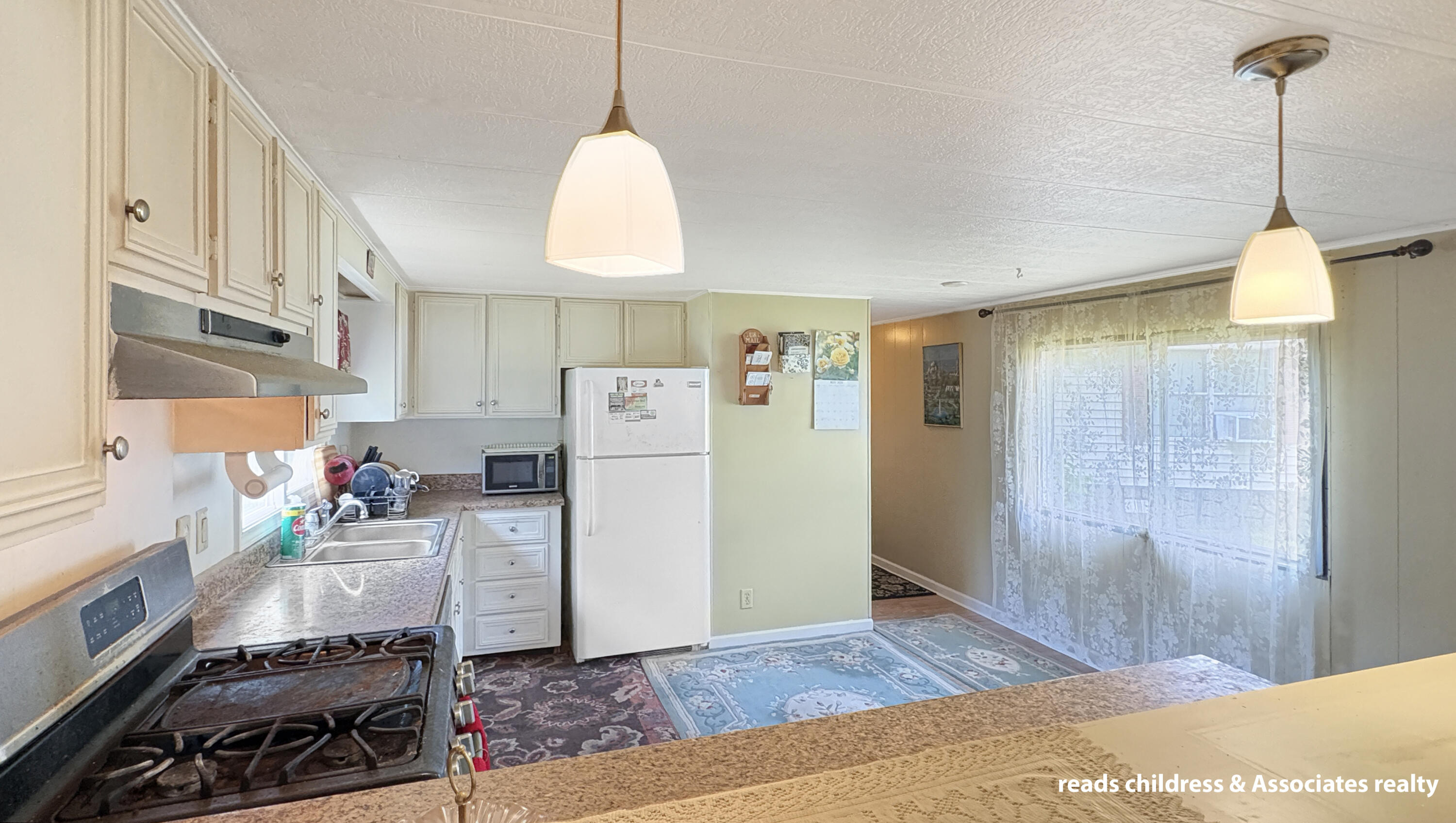 4443 Cedar Wood Street Ne Property Photo 5