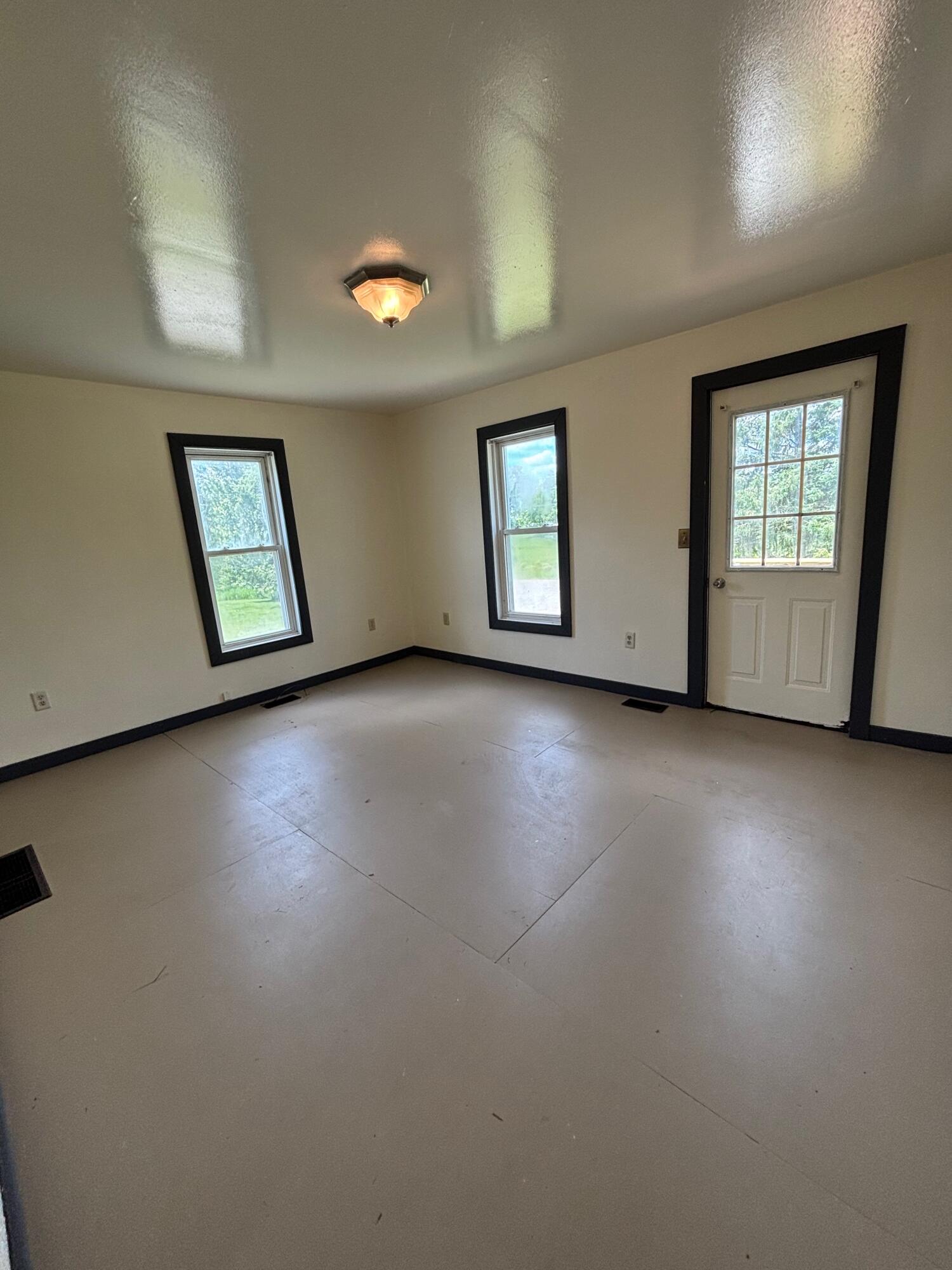 124 S Menes Street Property Photo 12