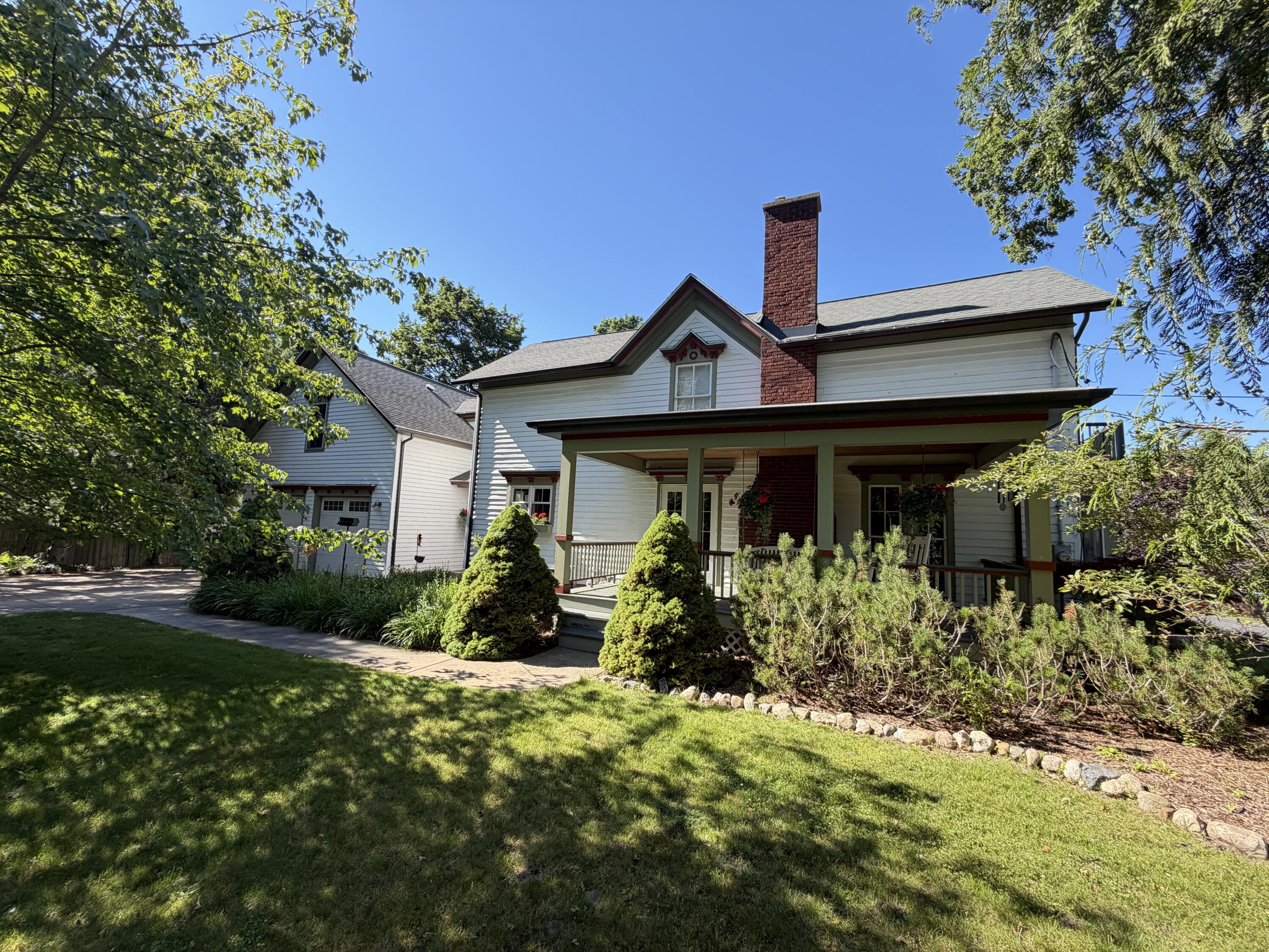 34 S Spring Street Property Photo 1