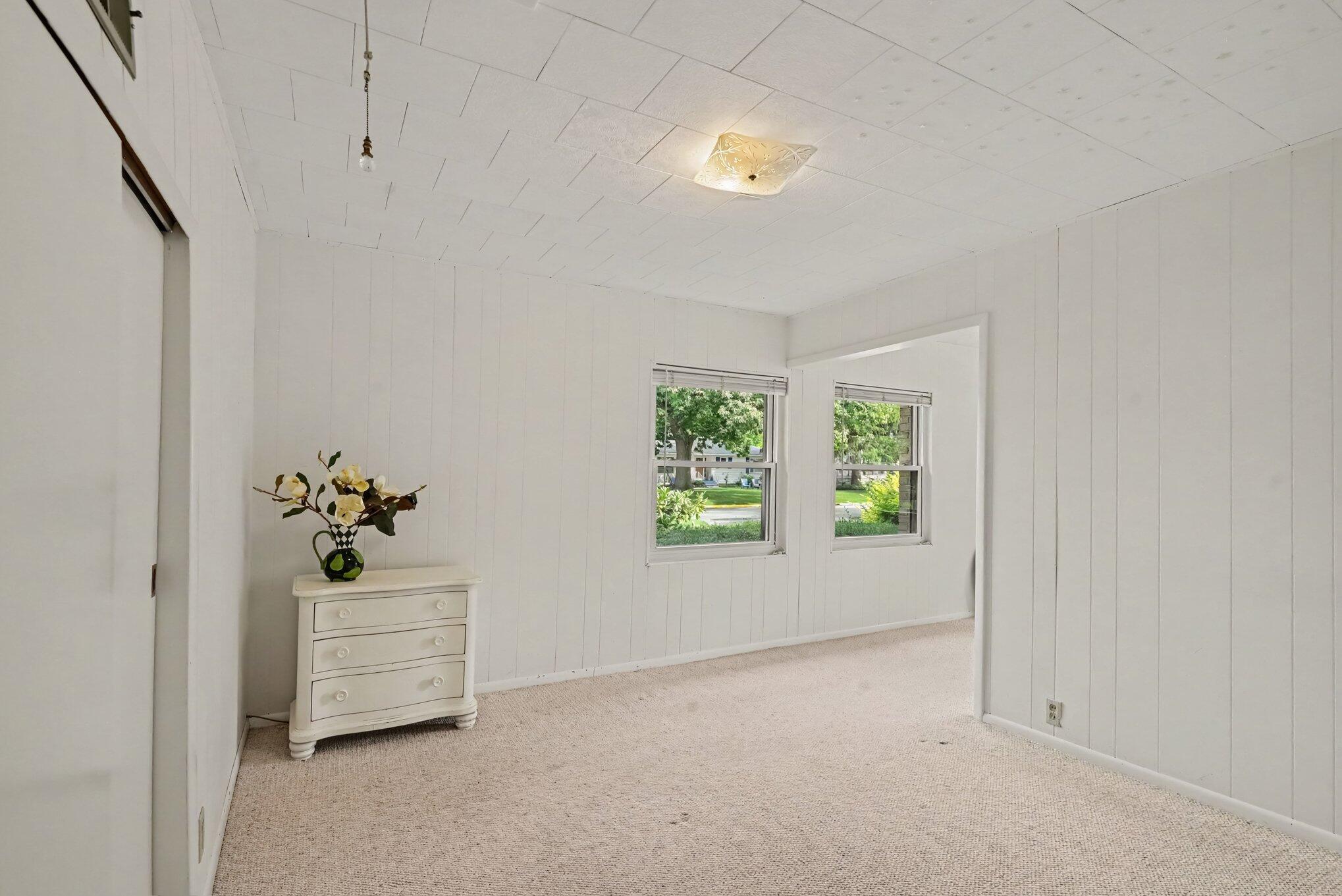 51 Pine Street Property Photo 29