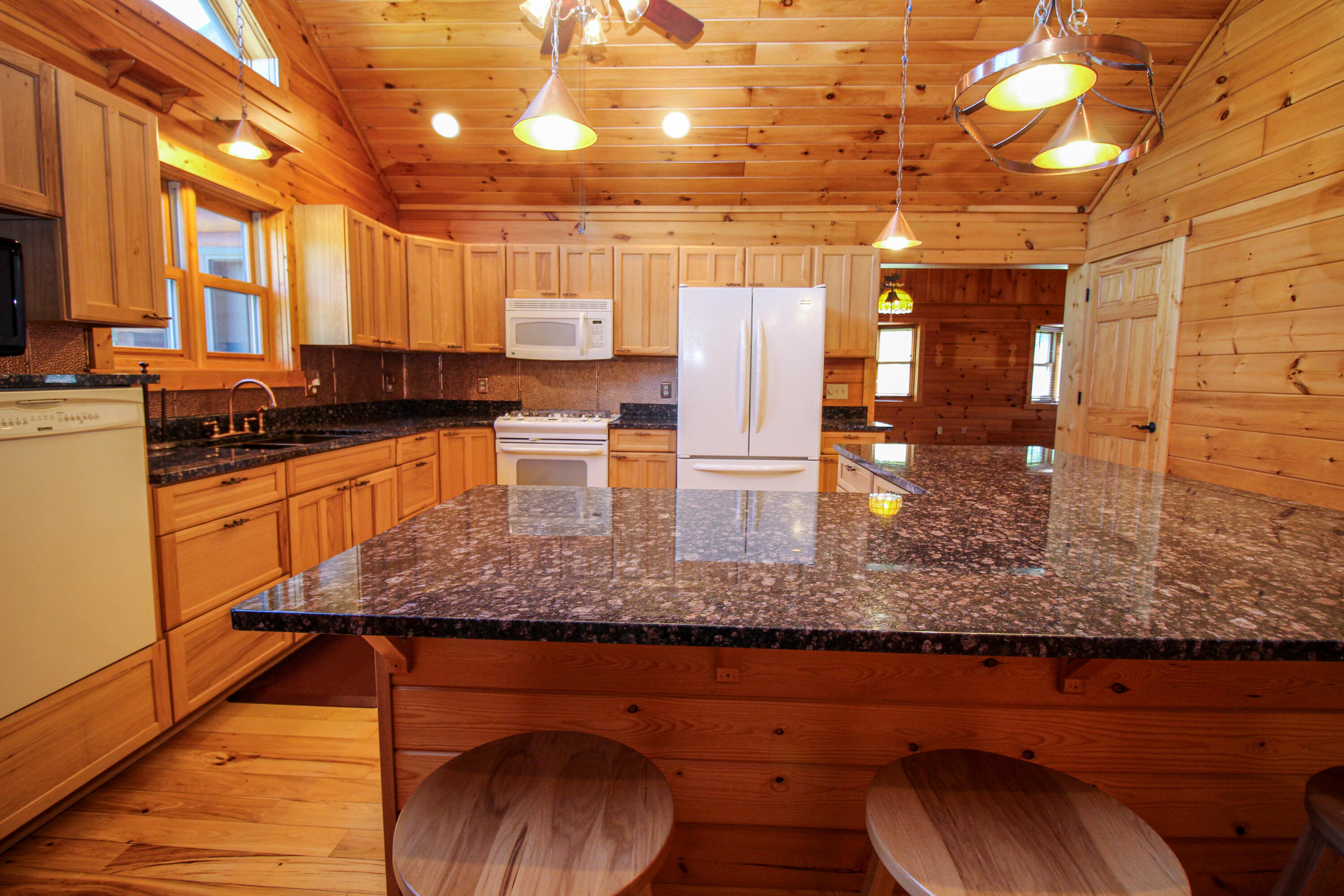 56664 Tanner Trail Property Photo 32