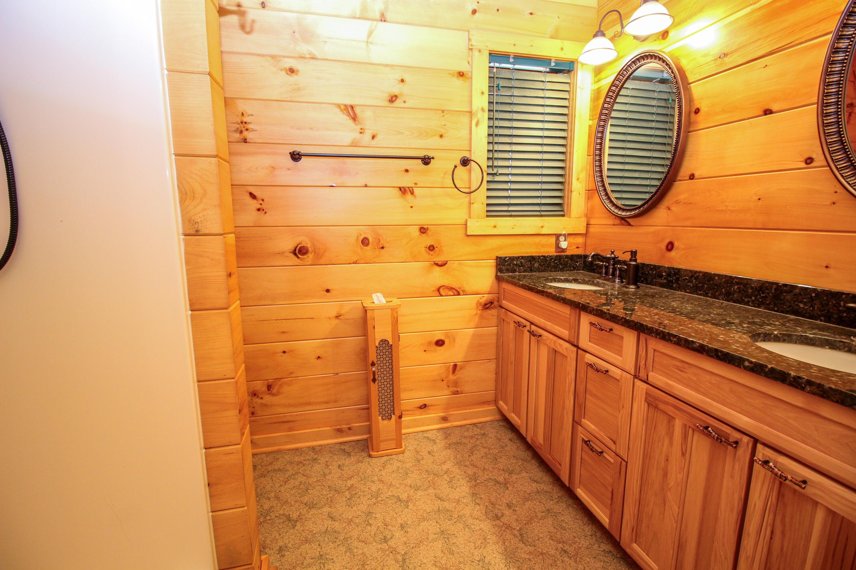 56664 Tanner Trail Property Photo 46