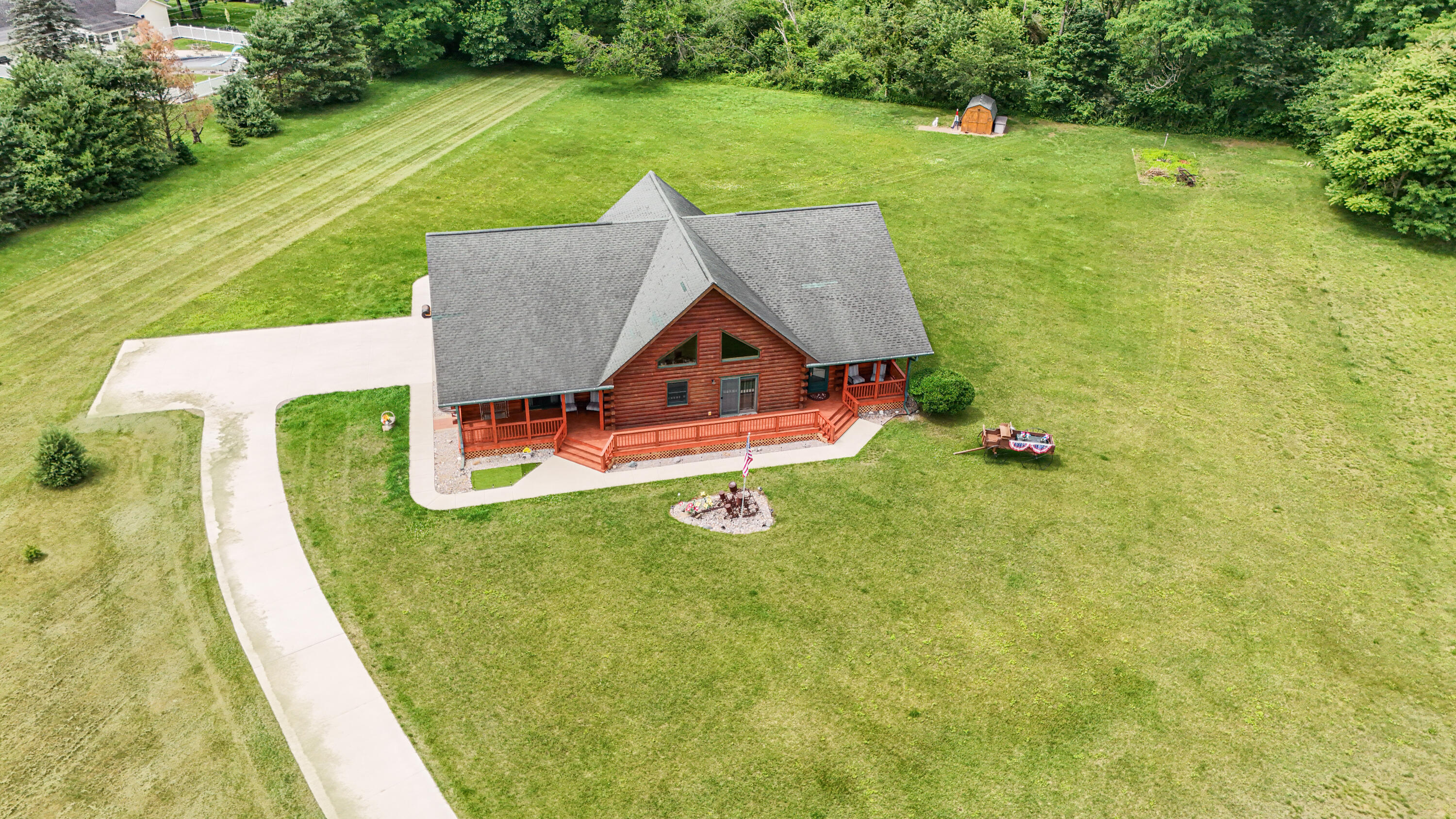 56664 Tanner Trail Property Photo 82
