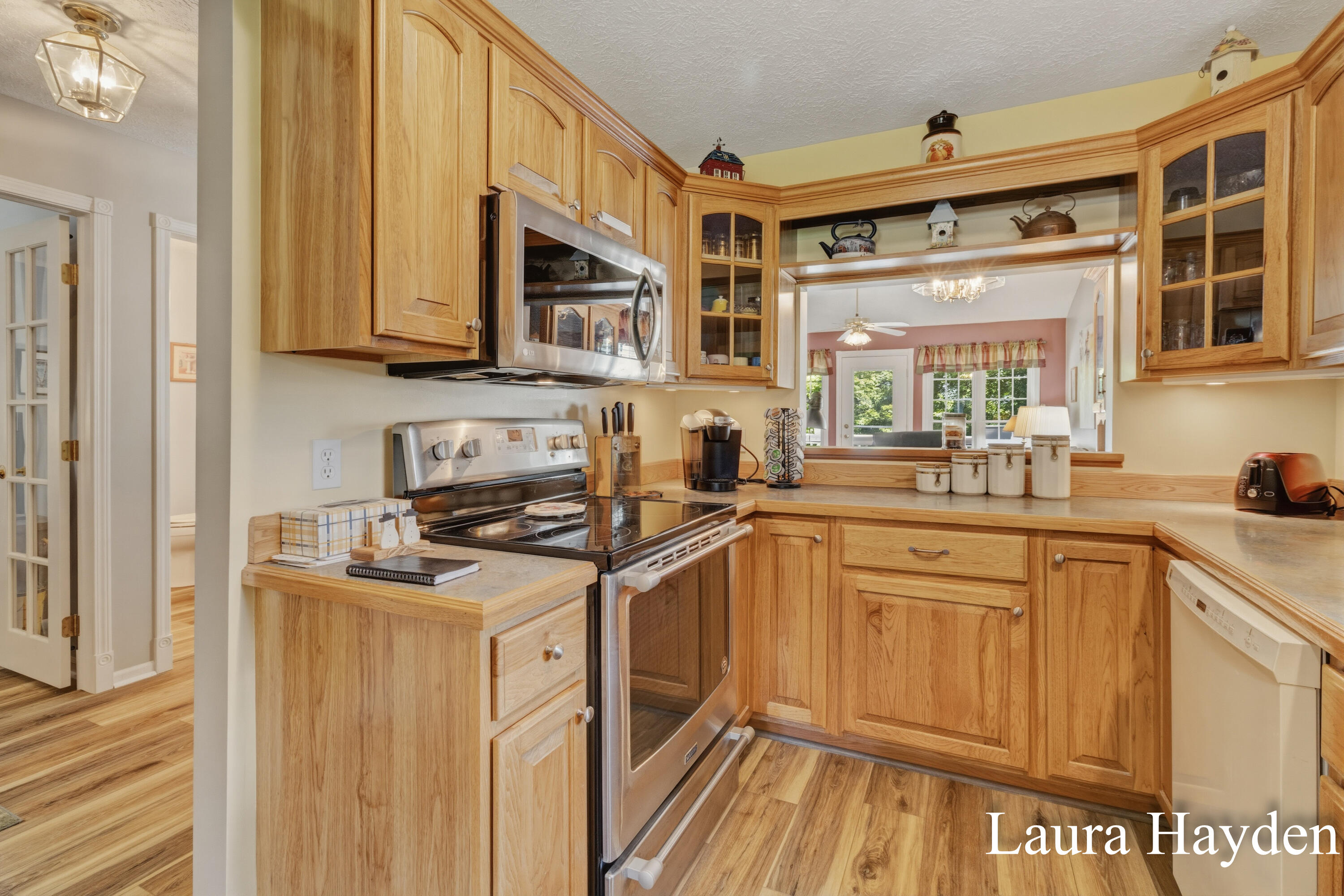 6880 Beechwood Drive Property Photo 18