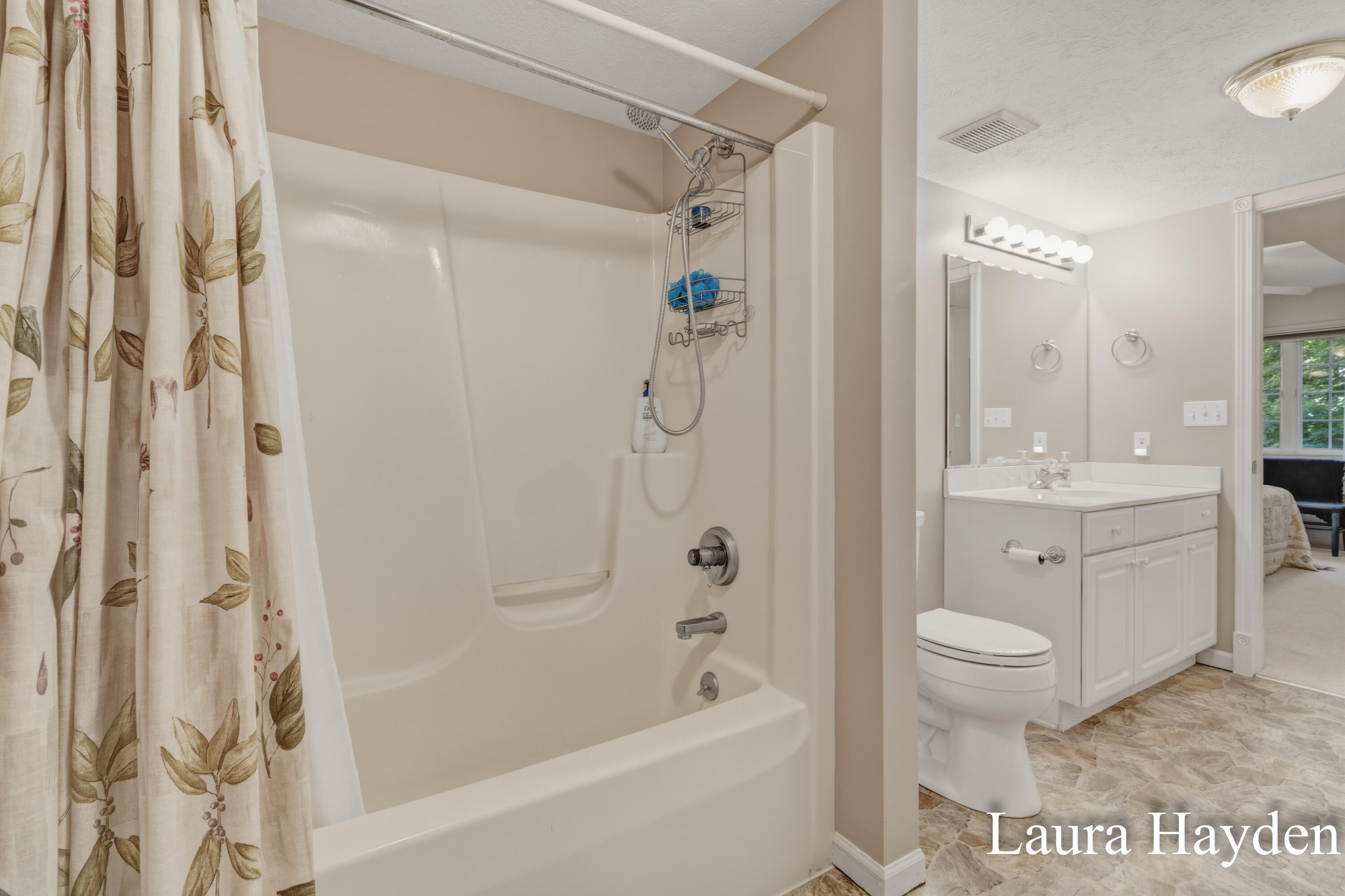 6880 Beechwood Drive Property Photo 39