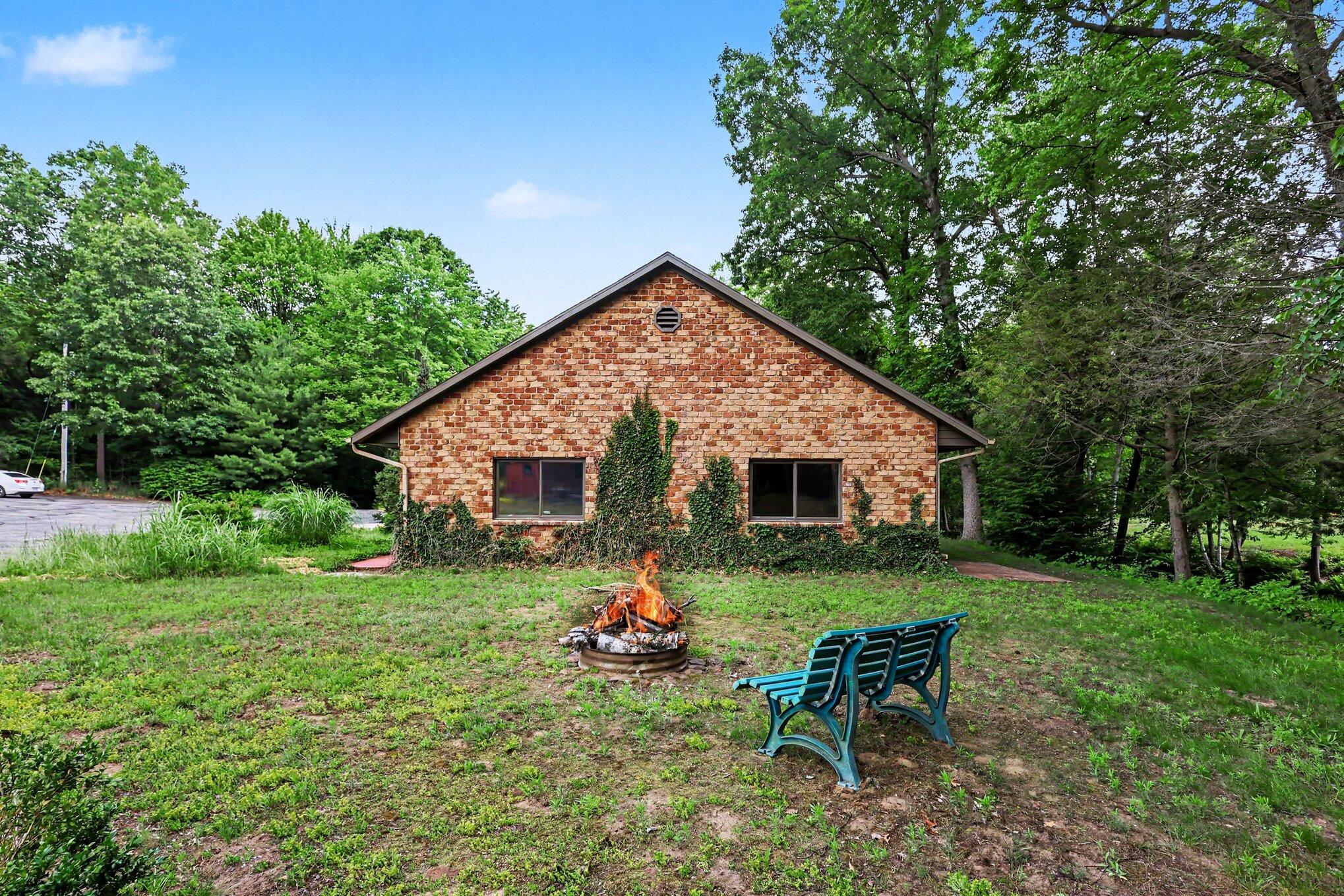 4191 E Fruitport Road Property Photo 35